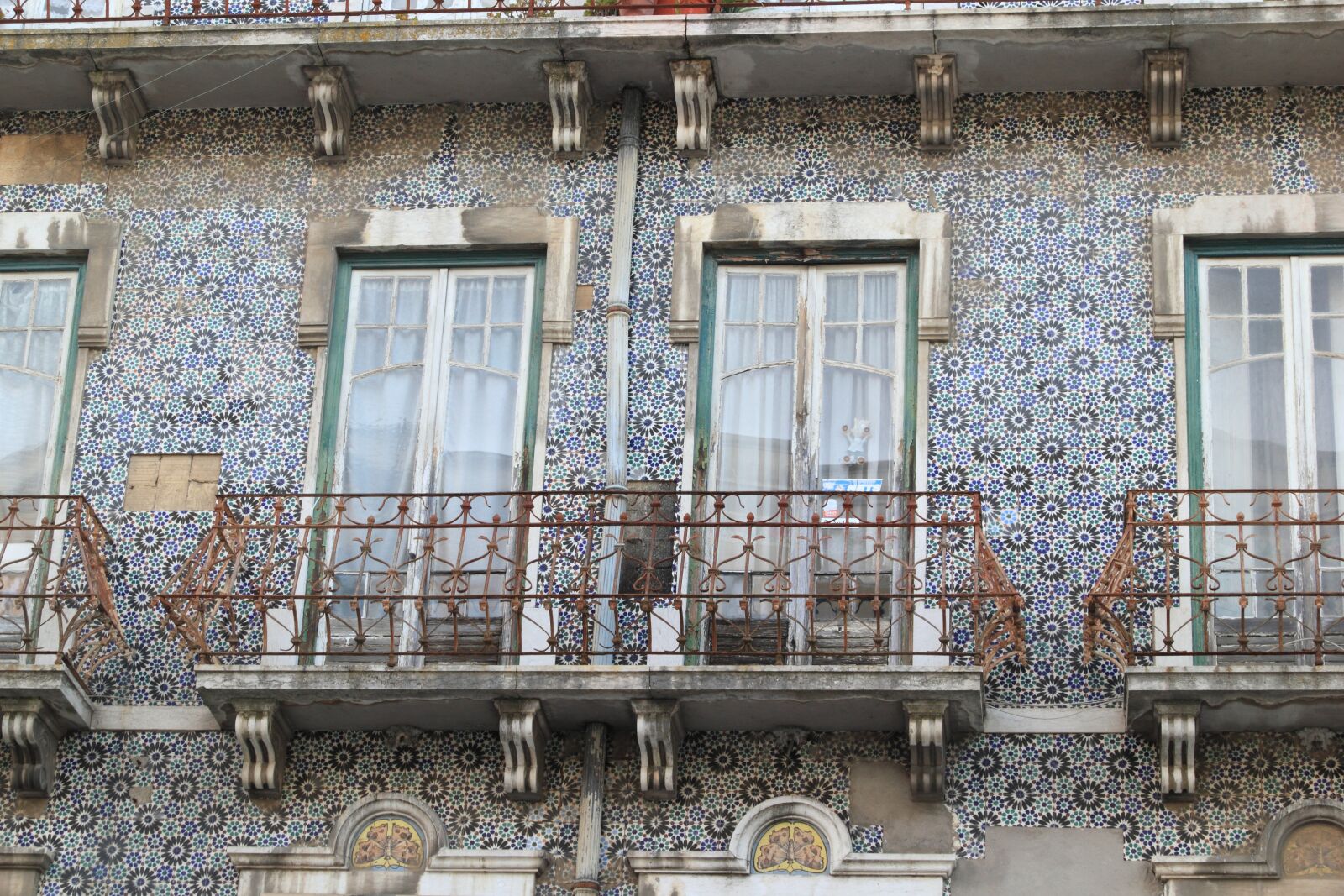 Canon EOS 550D (EOS Rebel T2i / EOS Kiss X4) sample photo. Portugal, lisbon, lisboa photography