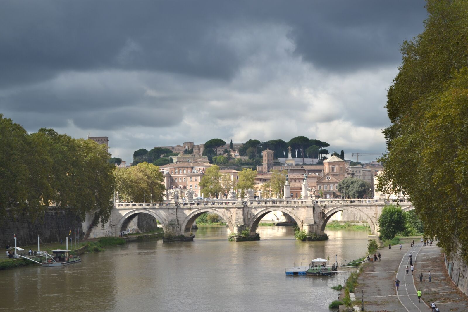 Nikon D3100 sample photo. Rome, italy, tiber photography