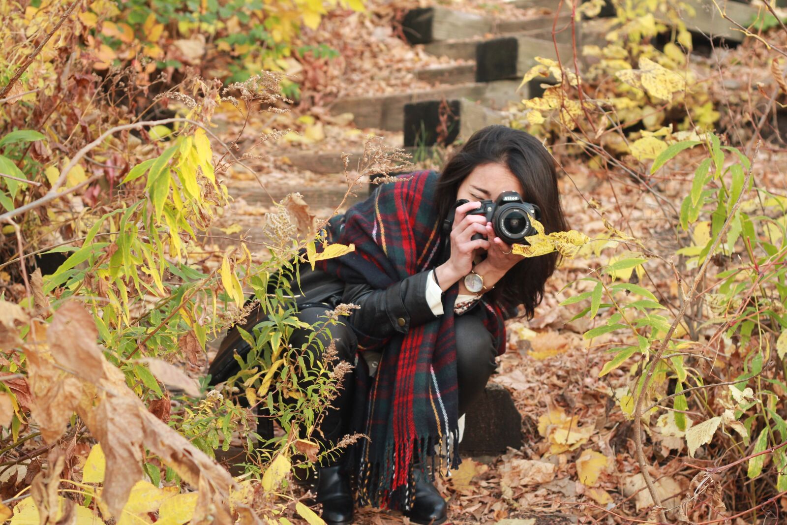 Canon EOS 550D (EOS Rebel T2i / EOS Kiss X4) sample photo. Woman, photographer, photography photography