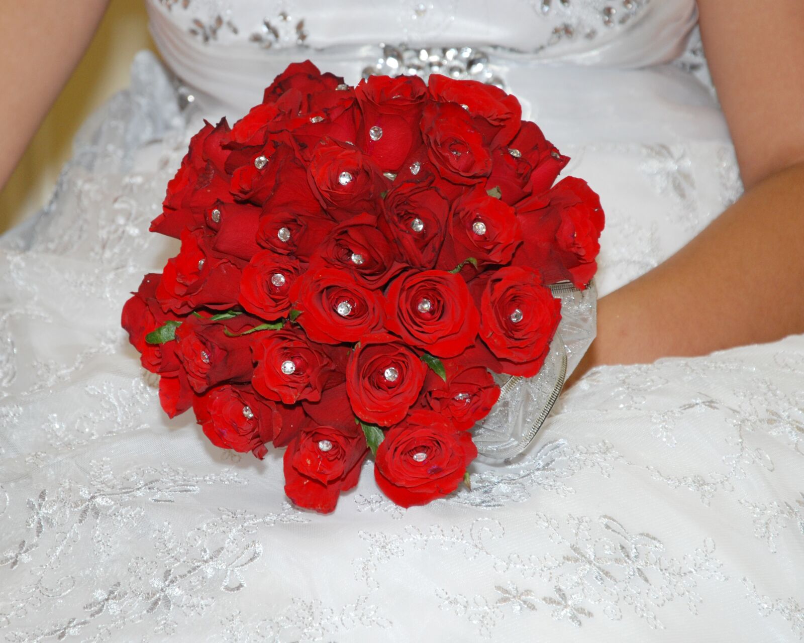 Nikon D80 sample photo. Bouquet, bride, marriage photography