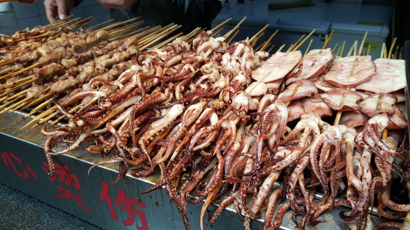 Samsung GALAXY S6 edge sample photo. Seafood, chinese food, street photography