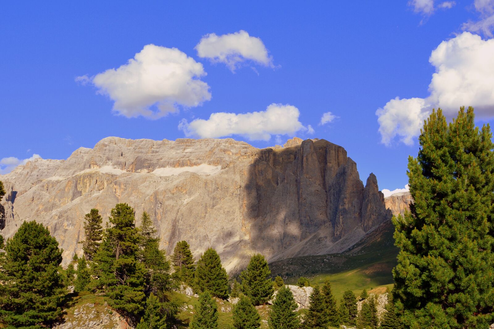 Nikon D7100 sample photo. Dolomites, shadow, clouds photography