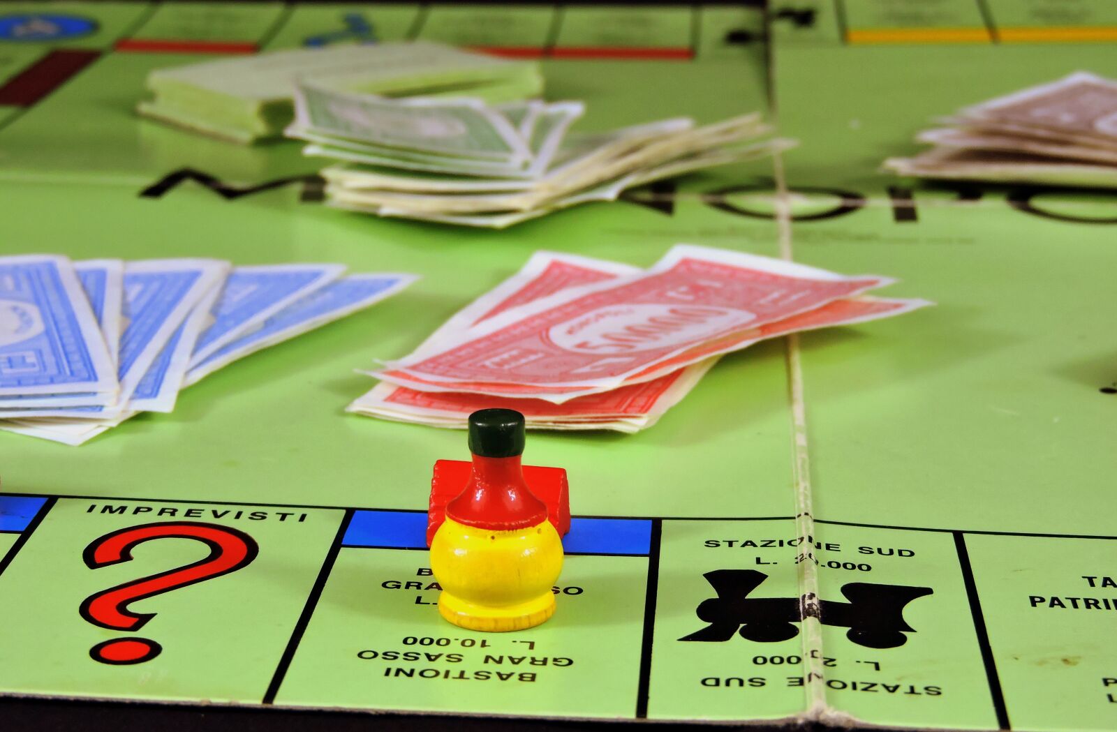Nikon Coolpix P600 sample photo. Play, board game, monopoly photography