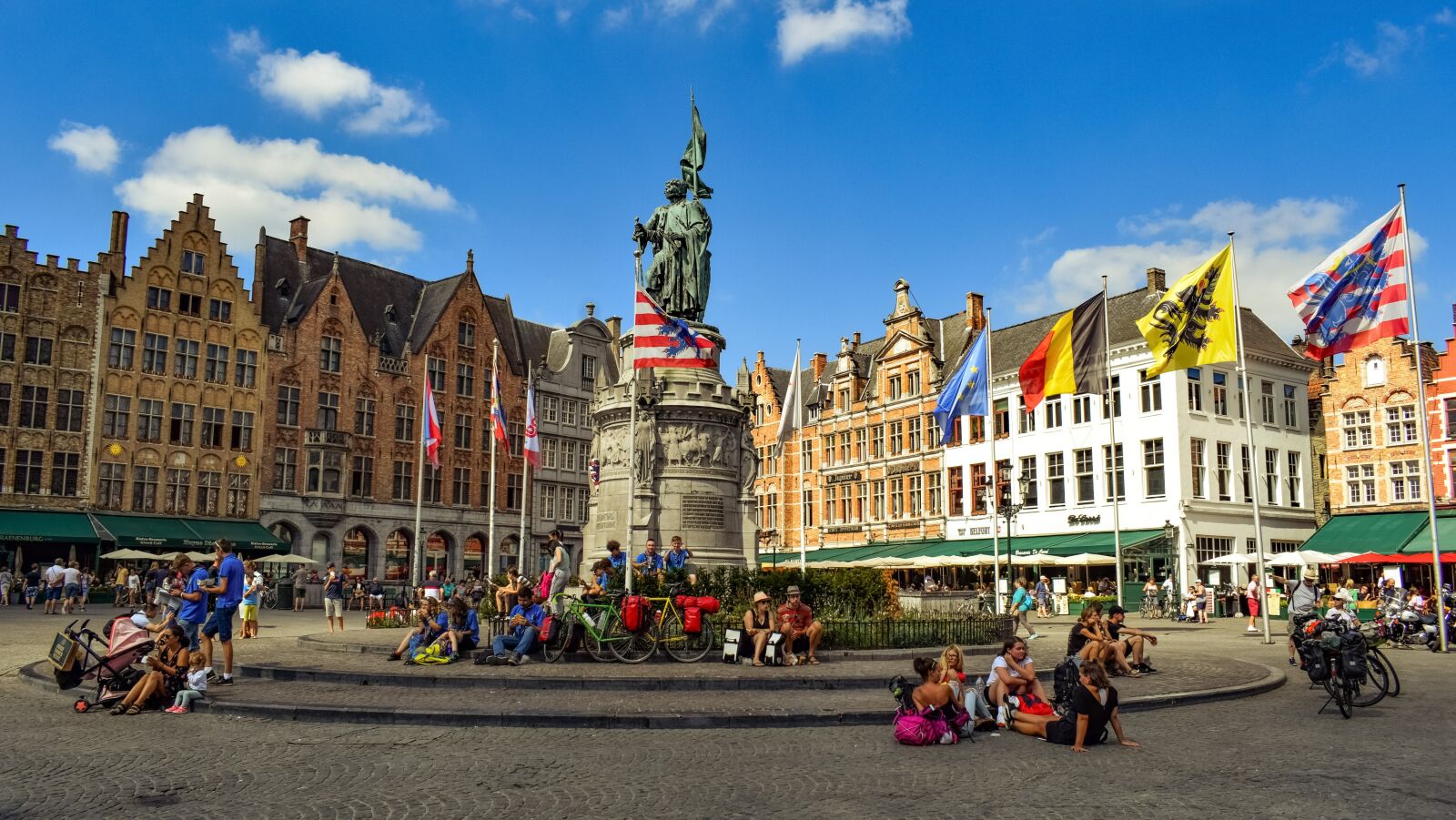 Nikon D3300 sample photo. Brugge, markt, square photography