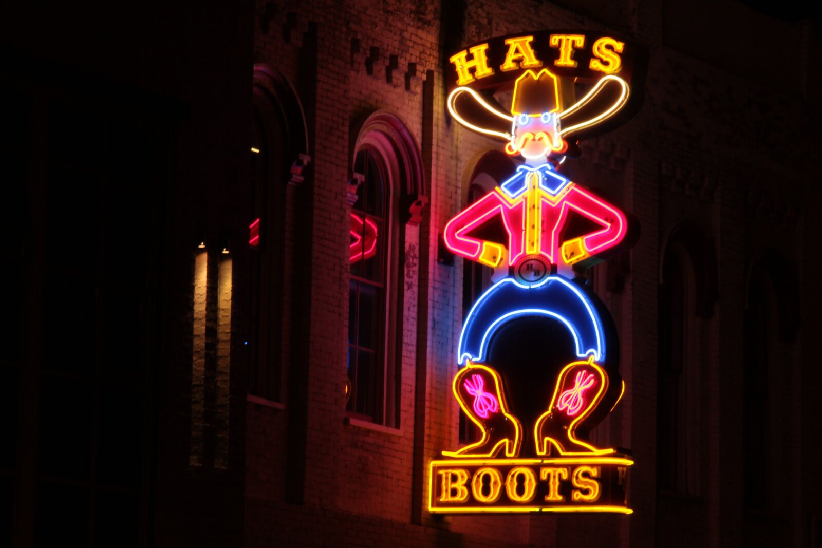 Canon EOS 7D sample photo. Hats, boots, nashville photography