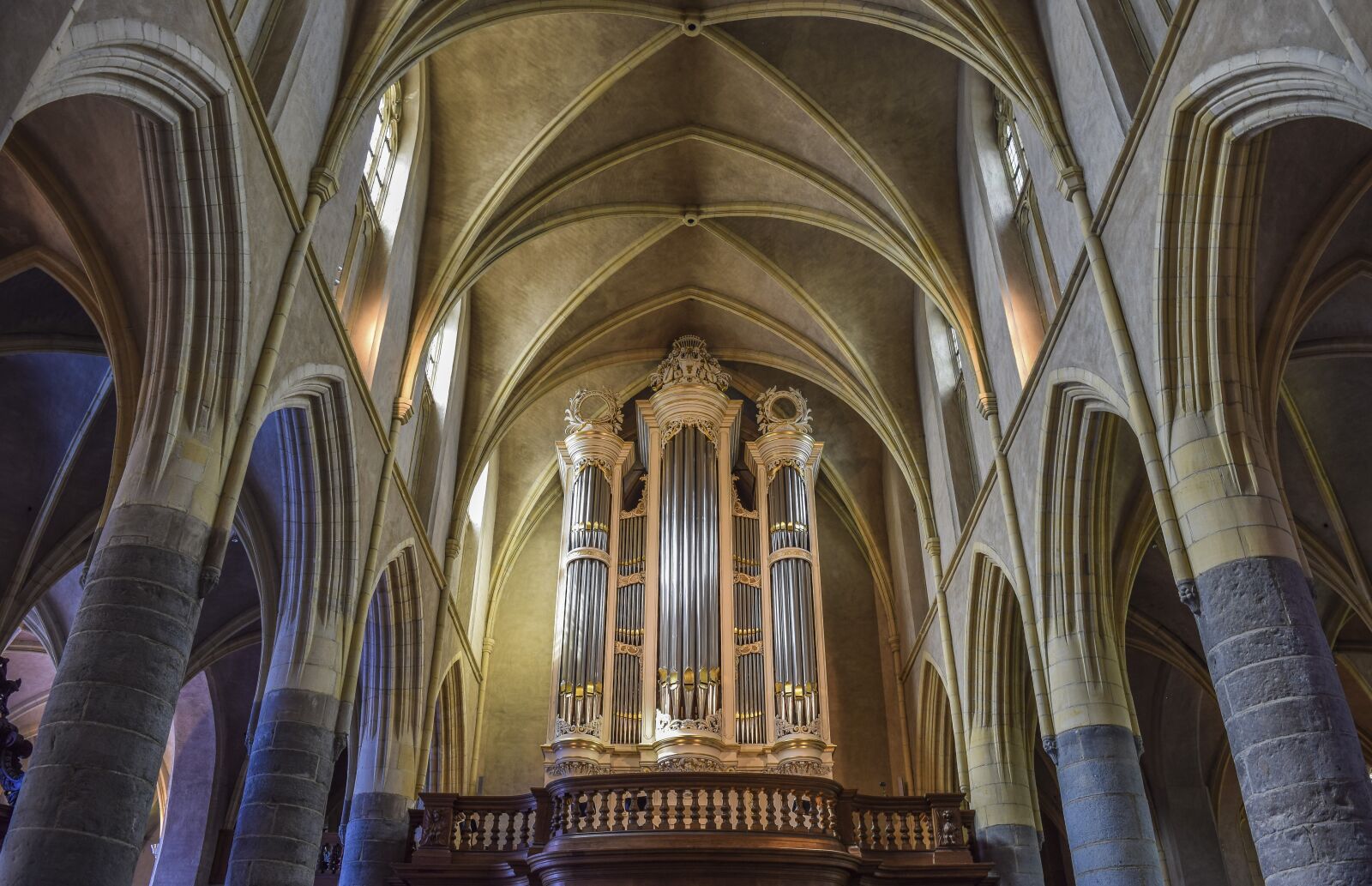 Nikon D3300 sample photo. Architecture, church, religion photography