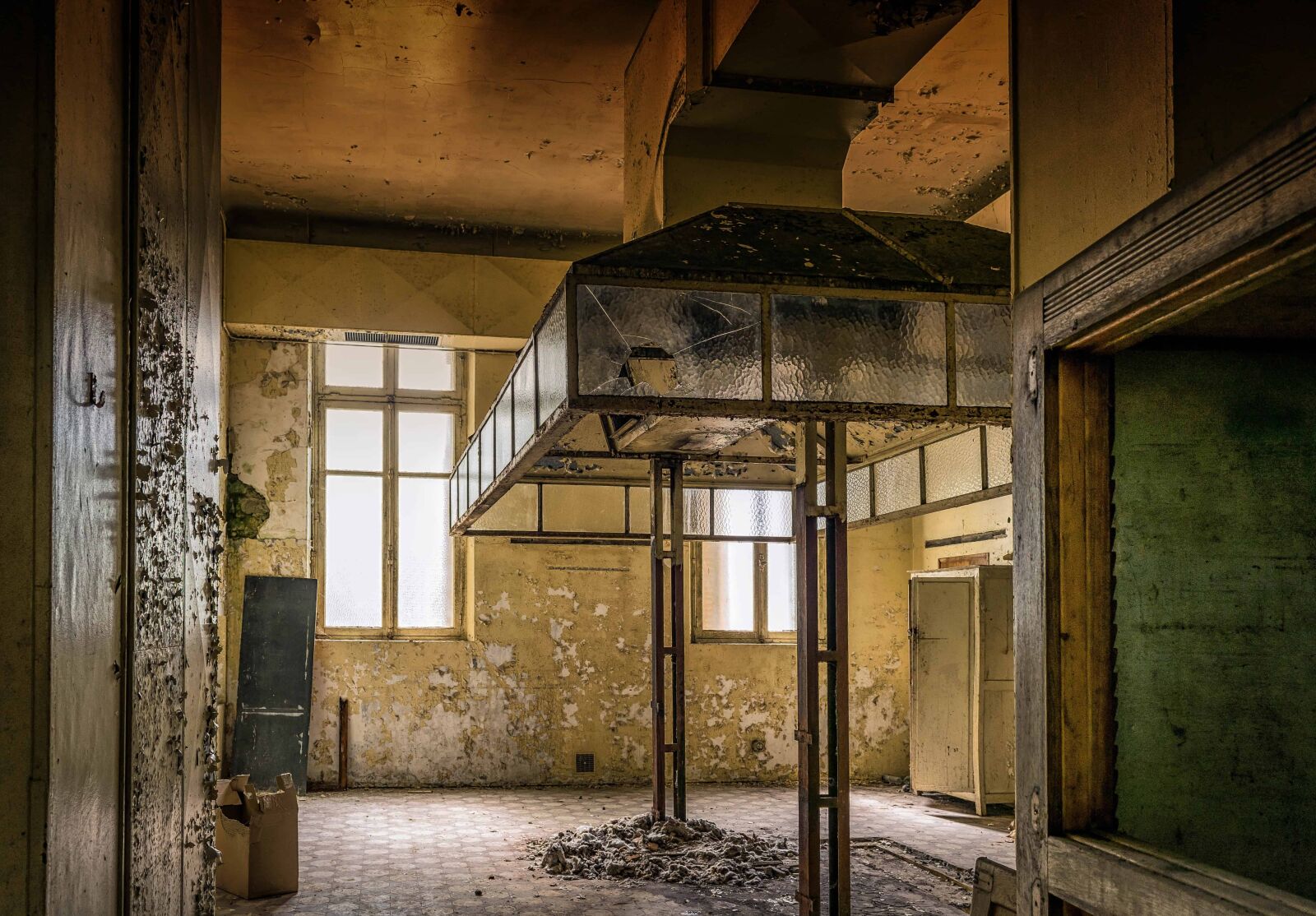 Nikon D3300 sample photo. Architecture, window, abandoned, old photography