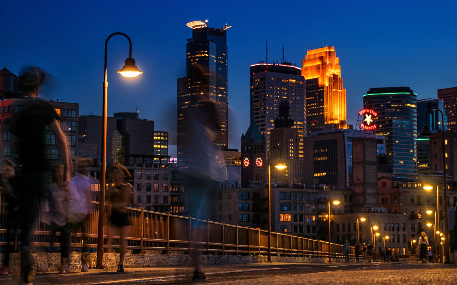 Nikon D5300 sample photo. Minneapolis, skyline, night photography