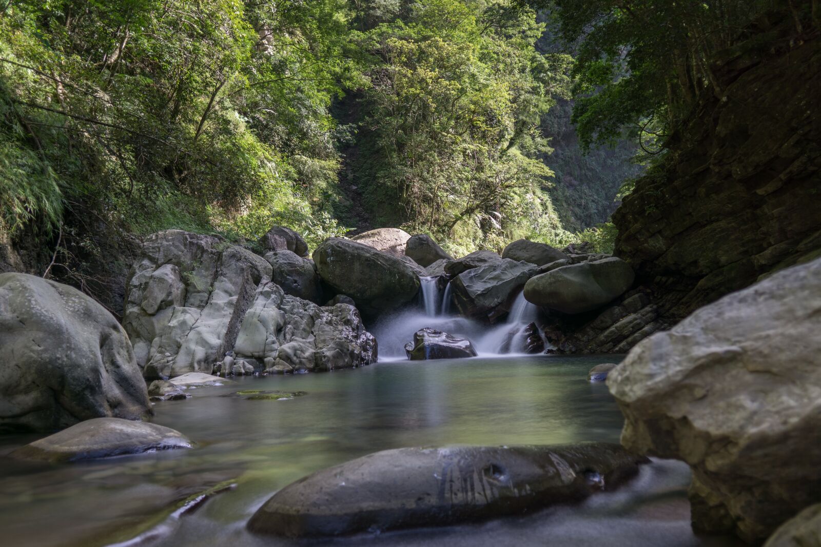 Sony a6000 + Sigma 19mm F2.8 EX DN sample photo. Waterfall, nature, river photography