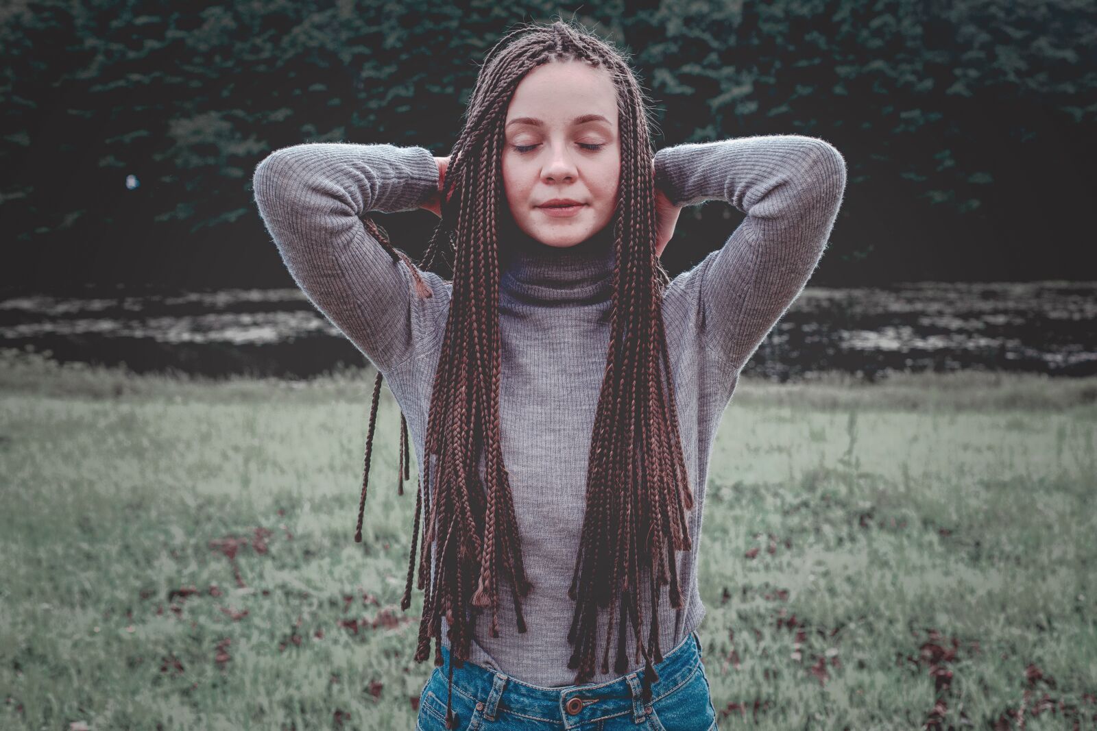 Canon EOS 6D + Canon EF 50mm F1.4 USM sample photo. Girl, forest, vintage photography