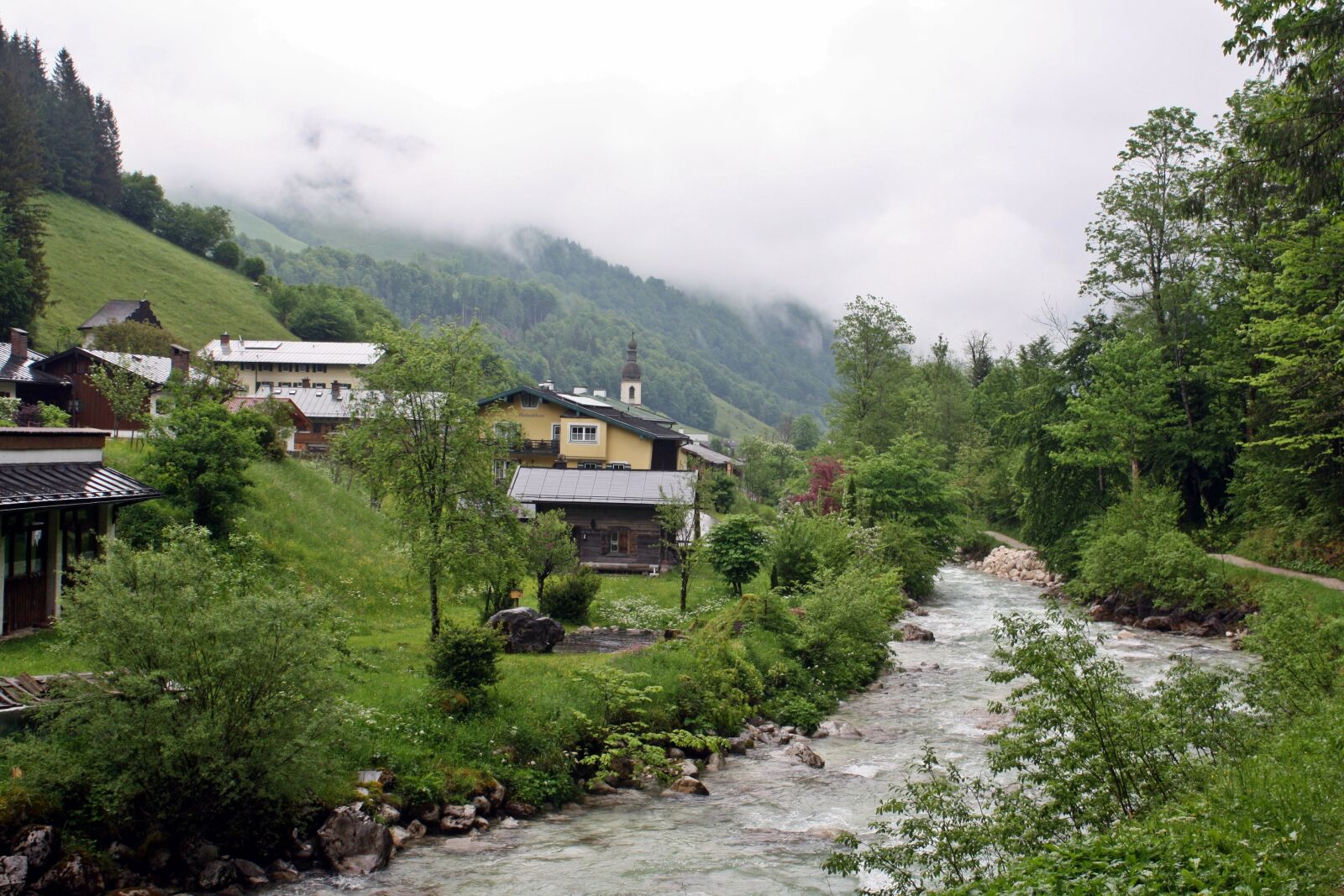 Canon EOS 1000D (EOS Digital Rebel XS / EOS Kiss F) sample photo. Current, berchtesgadener land, ruhpolding photography