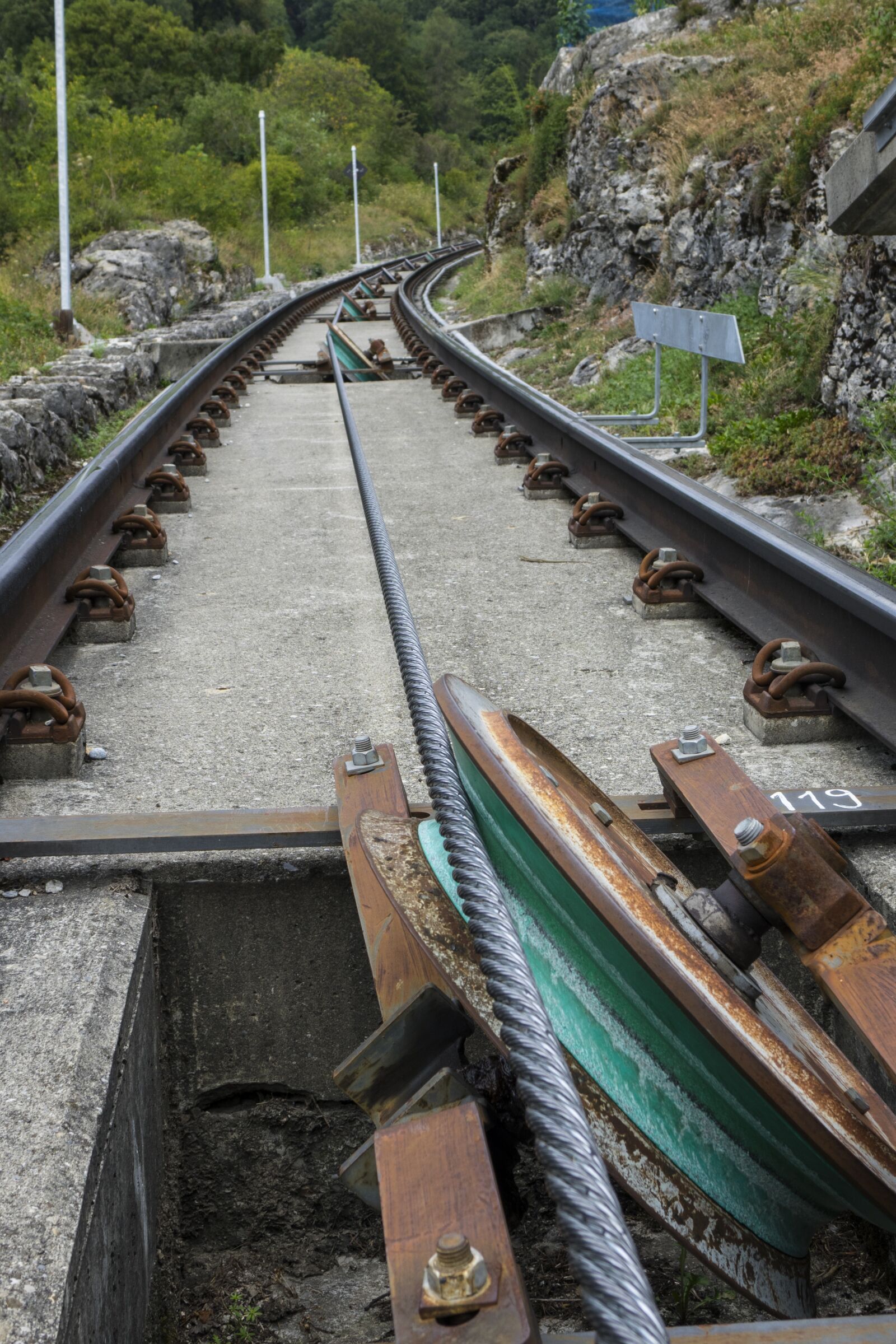 24-200mm F2.8 sample photo. Mountain railway, funicular railway photography