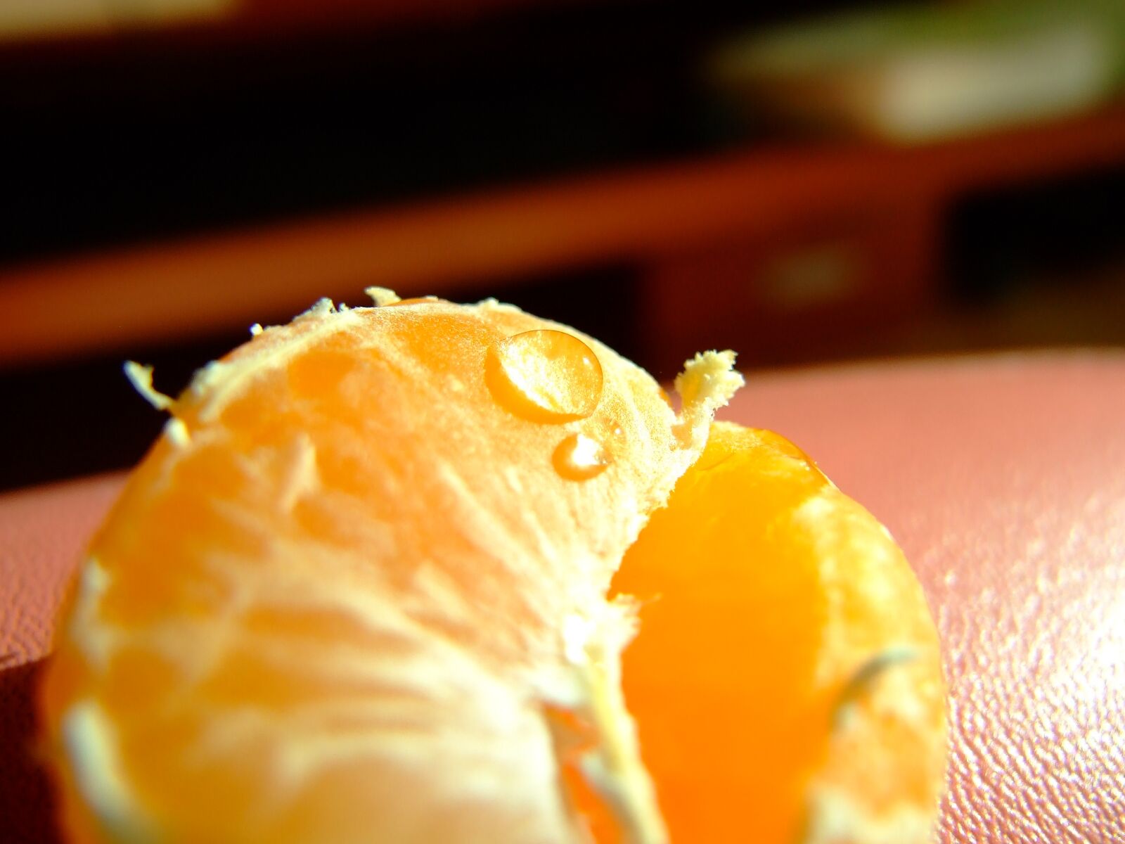 Fujifilm FinePix S6000fd sample photo. Tangerine, fruit, trickle photography