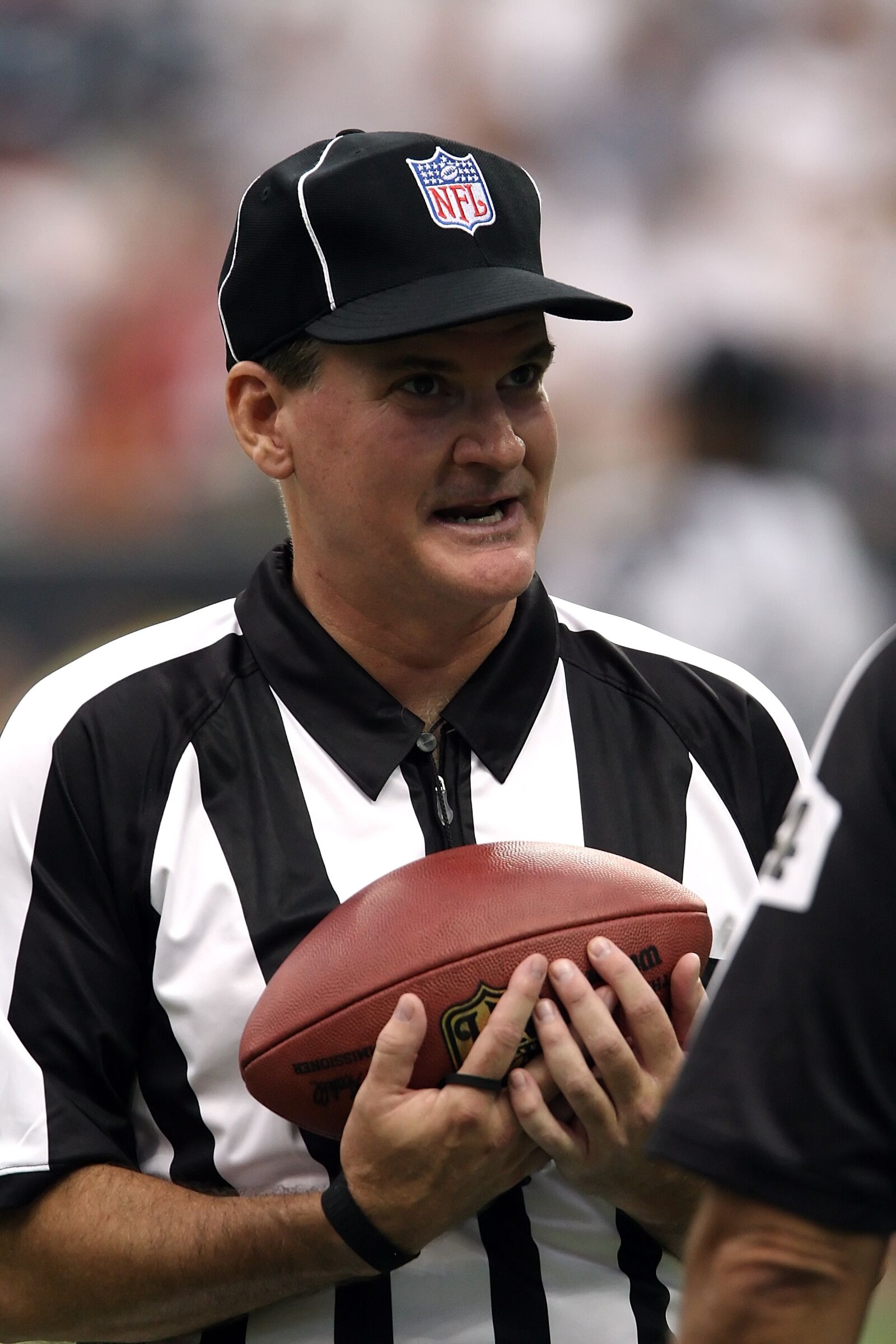 Canon EOS 20D sample photo. Football referee, professional football photography