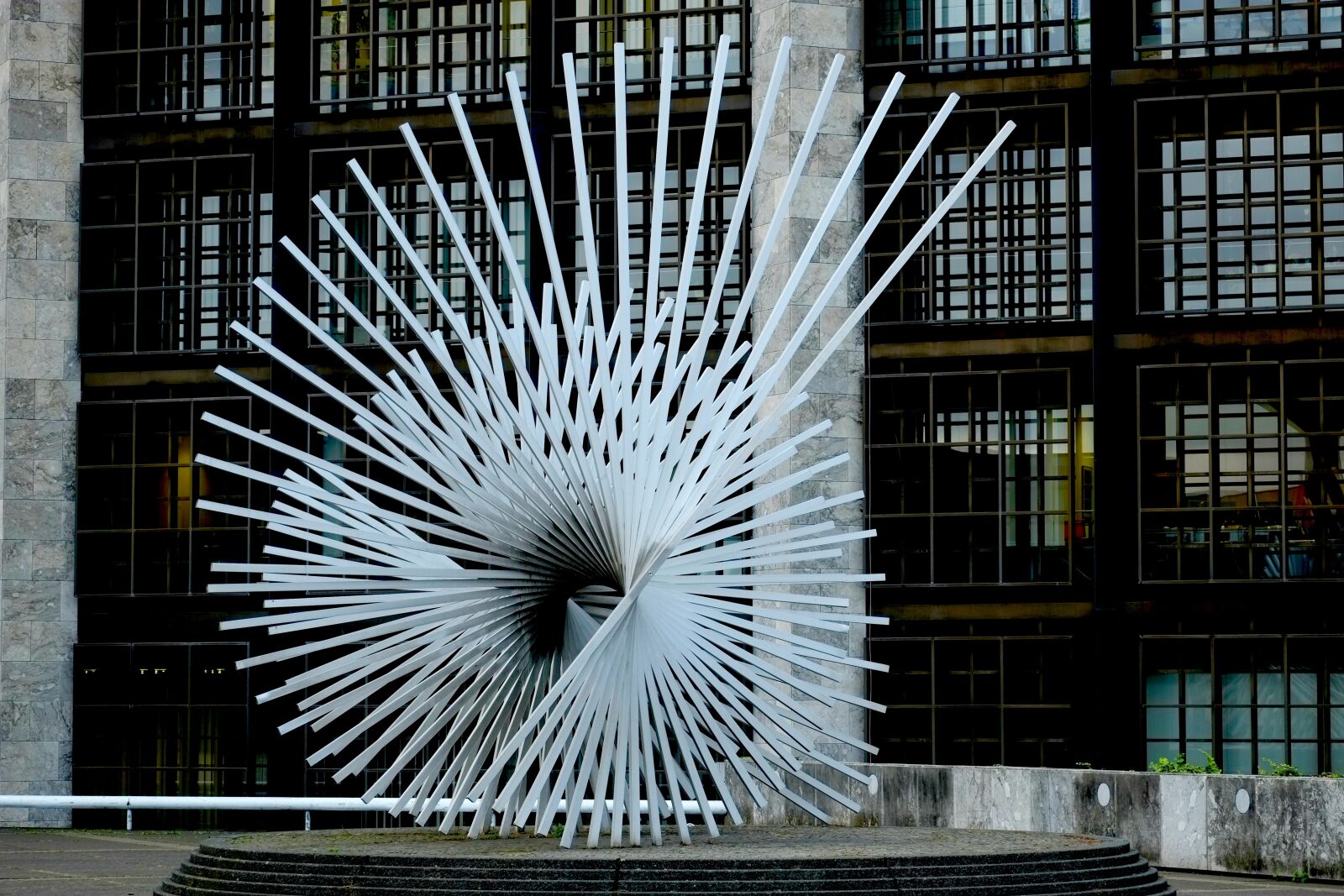Fujifilm X-E1 sample photo. Sculpture, artwork, art photography