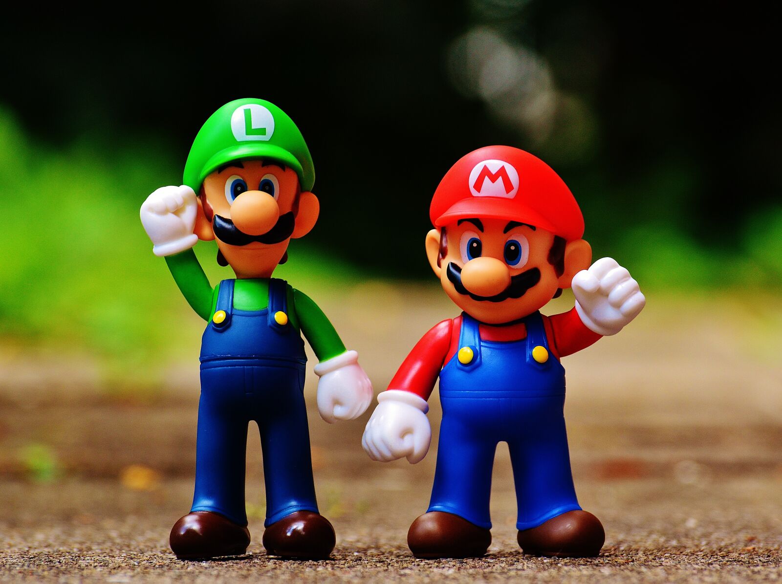 Nikon D3200 sample photo. Mario, luigi, figures photography