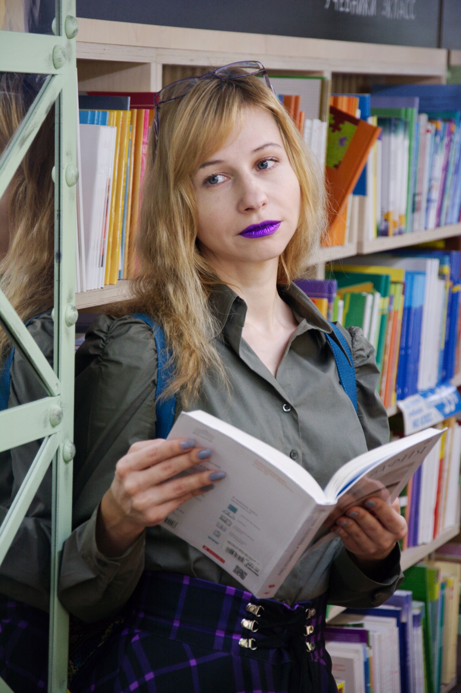 Nikon D7100 sample photo. Books, bookstore, training photography