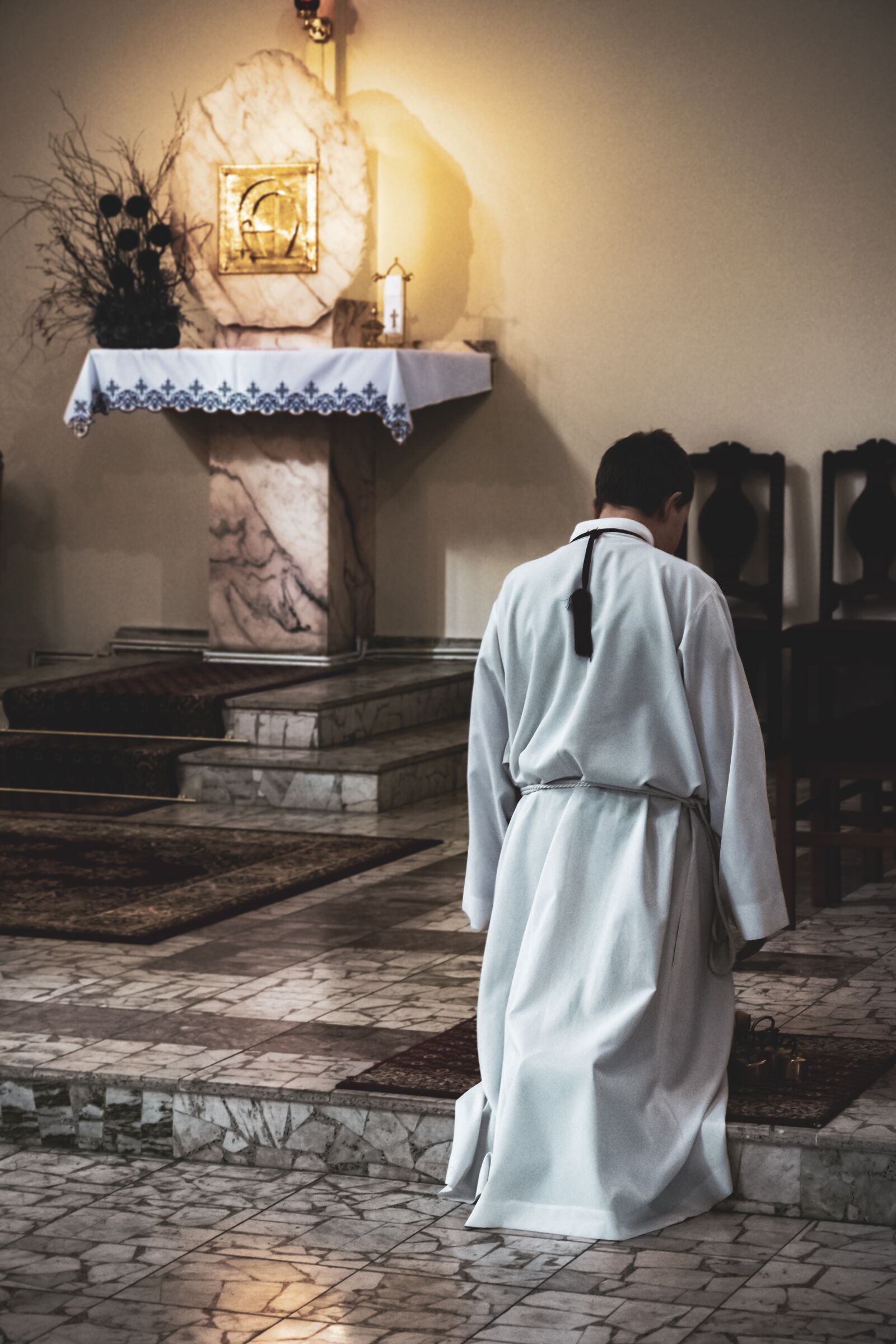 Nikon D3400 sample photo. Praying, child, sad photography
