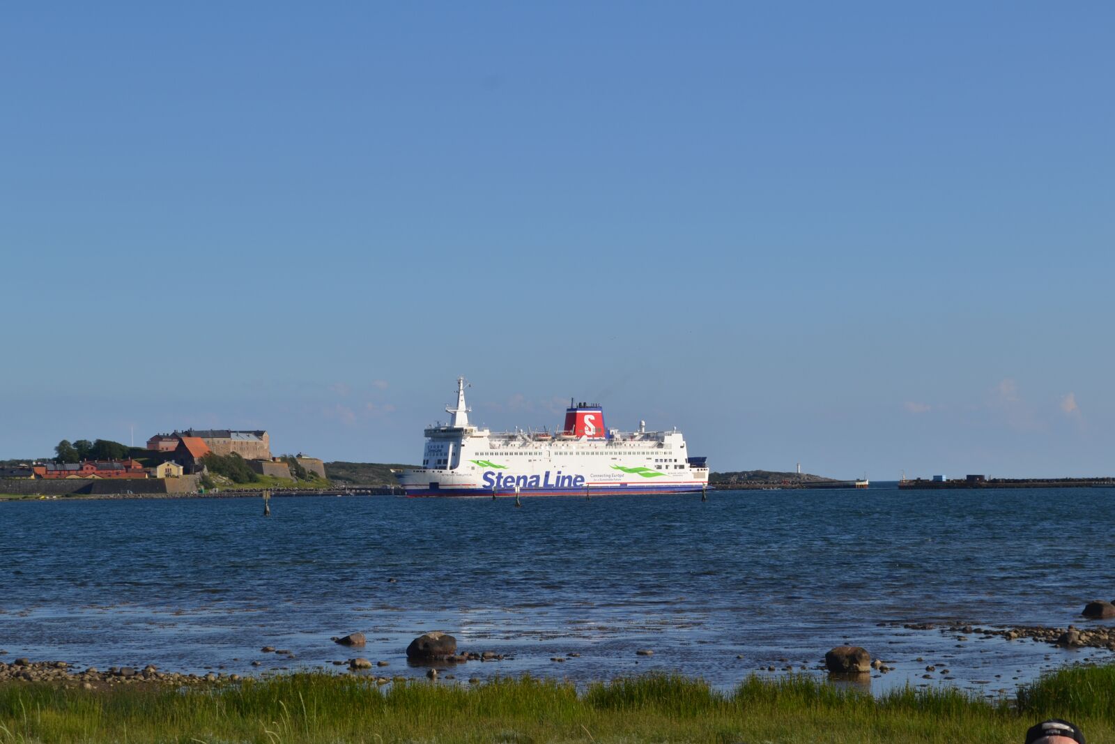 Nikon D3100 sample photo. The ferry, the, input photography