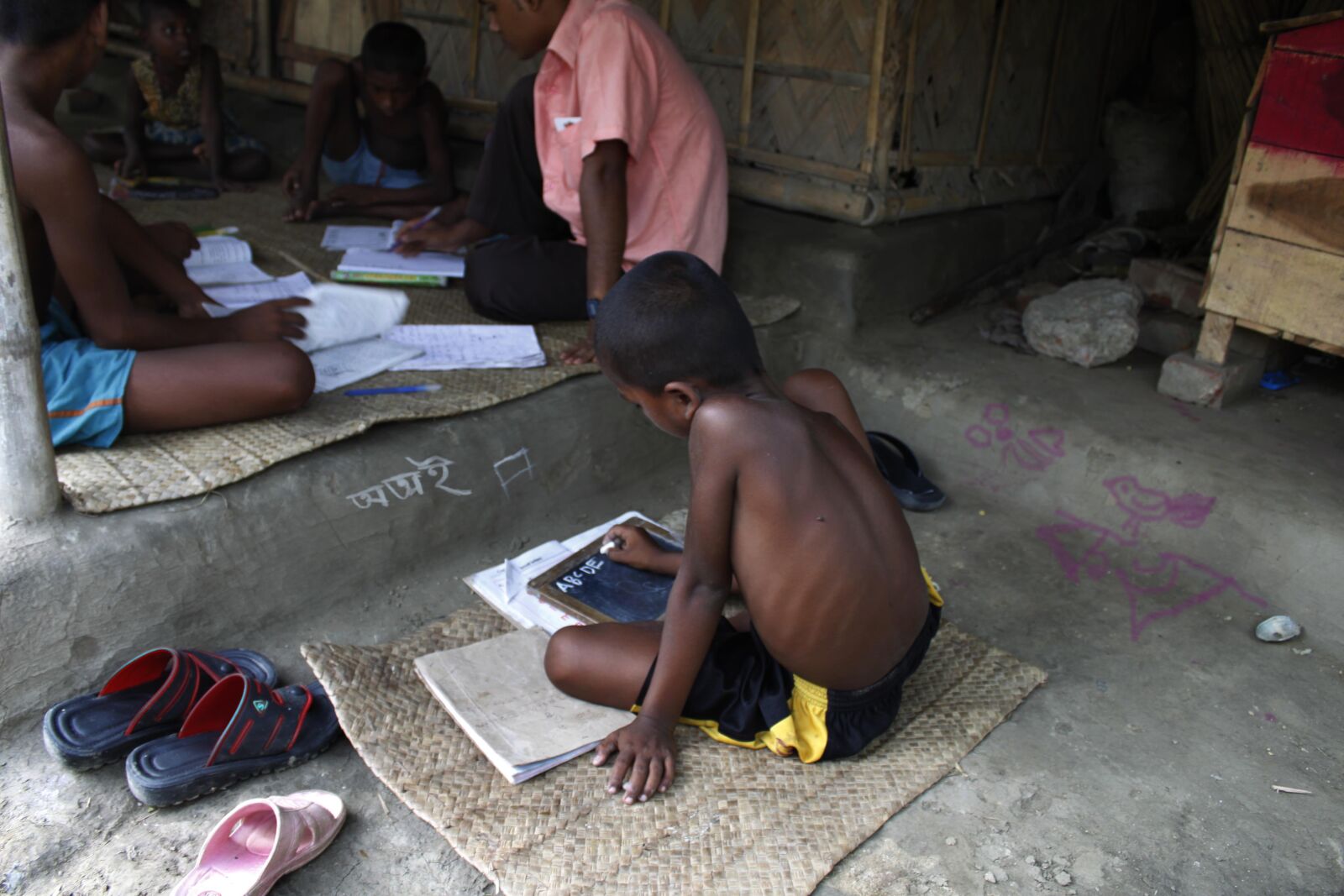 Canon EOS 500D (EOS Rebel T1i / EOS Kiss X3) sample photo. Bangladesh, canal, education, fisherman photography