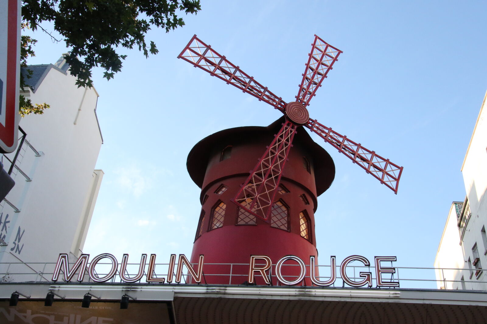 Canon EOS 7D Mark II sample photo. France, french, moulin, rouge photography