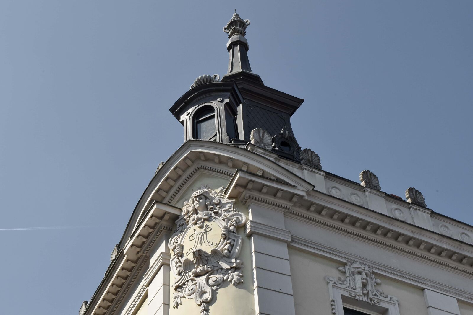 Nikon D5500 sample photo. Baroque, capital city, facade photography