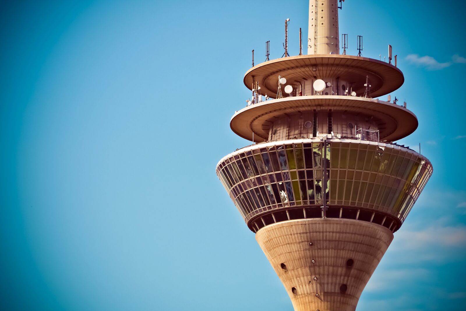Olympus OM-D E-M10 sample photo. Architecture, tv tower, landmark photography