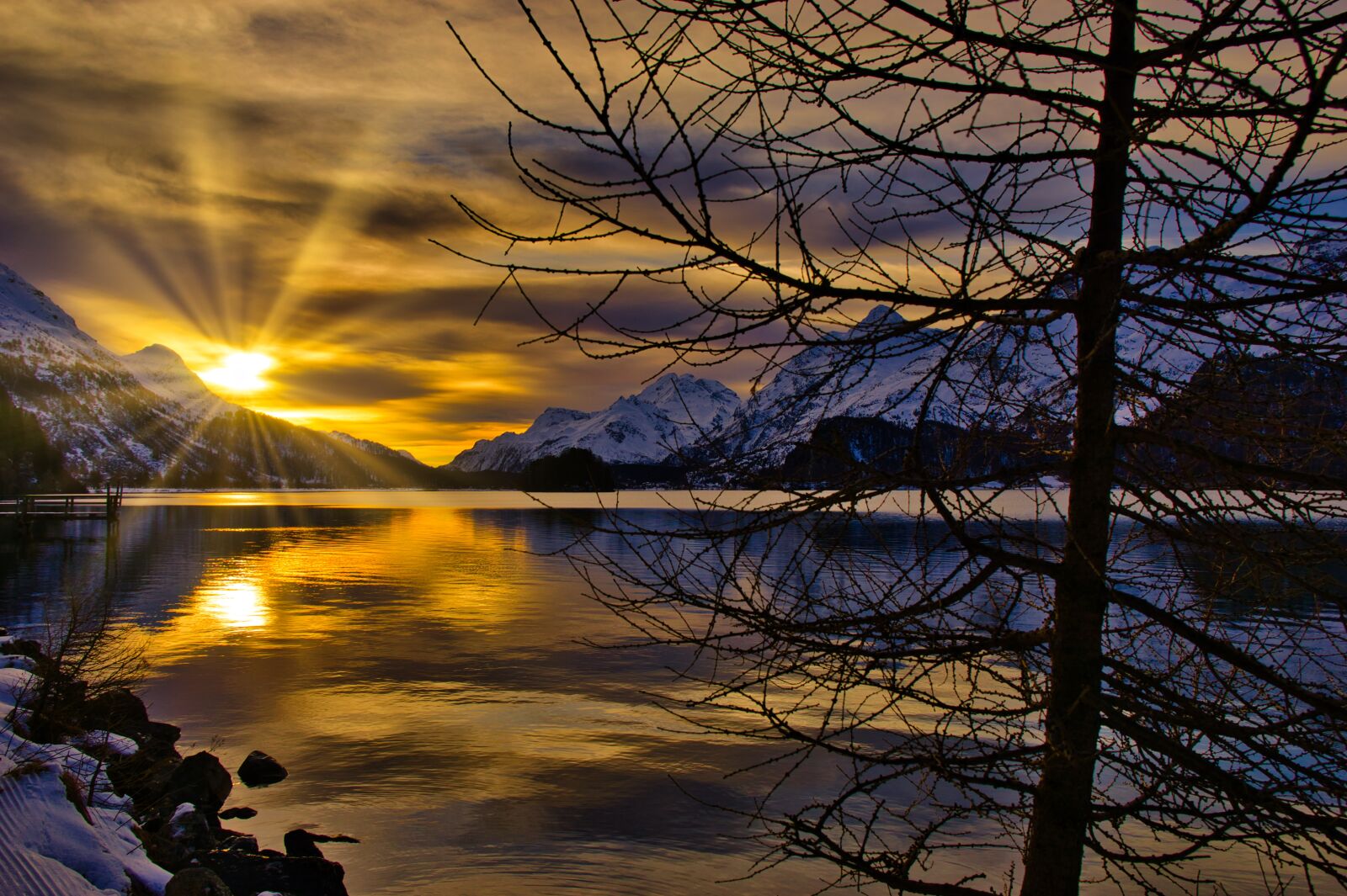 Sony a7 + Sony Vario Tessar T* FE 24-70mm F4 ZA OSS sample photo. Lake sils, mountains, lake photography