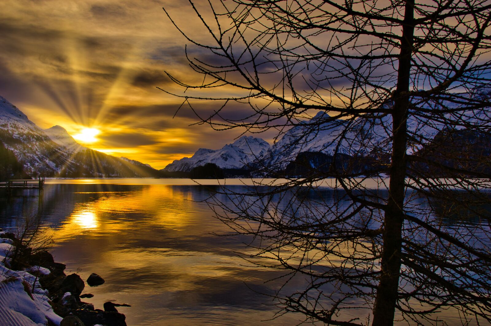 Sony a7 + Sony Vario Tessar T* FE 24-70mm F4 ZA OSS sample photo. Lake sils, mountains, lake photography