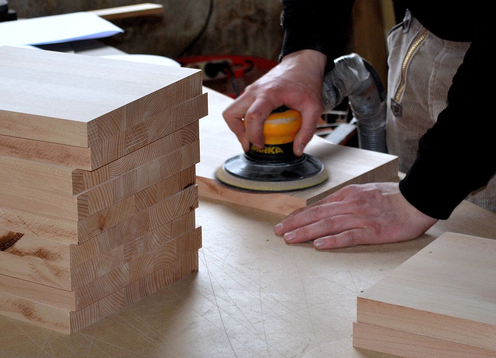 Nikon D5100 sample photo. Carpenter, schreiner, craft photography