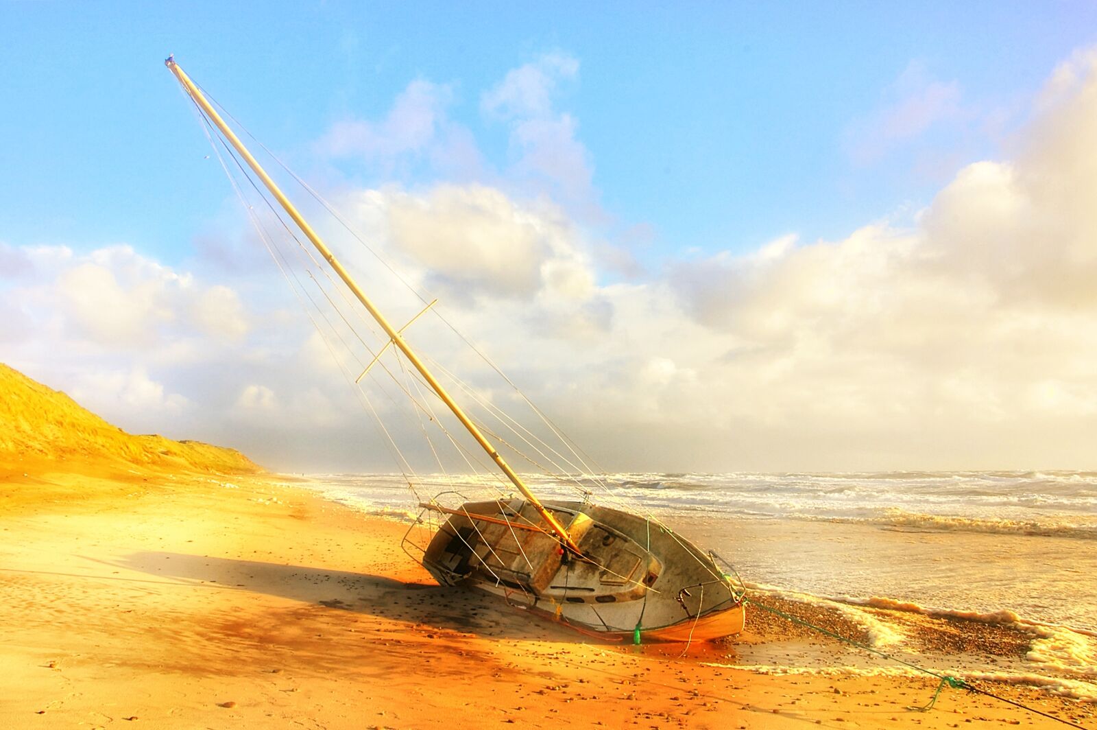 Nikon D40 sample photo. Boat, beach, sea photography