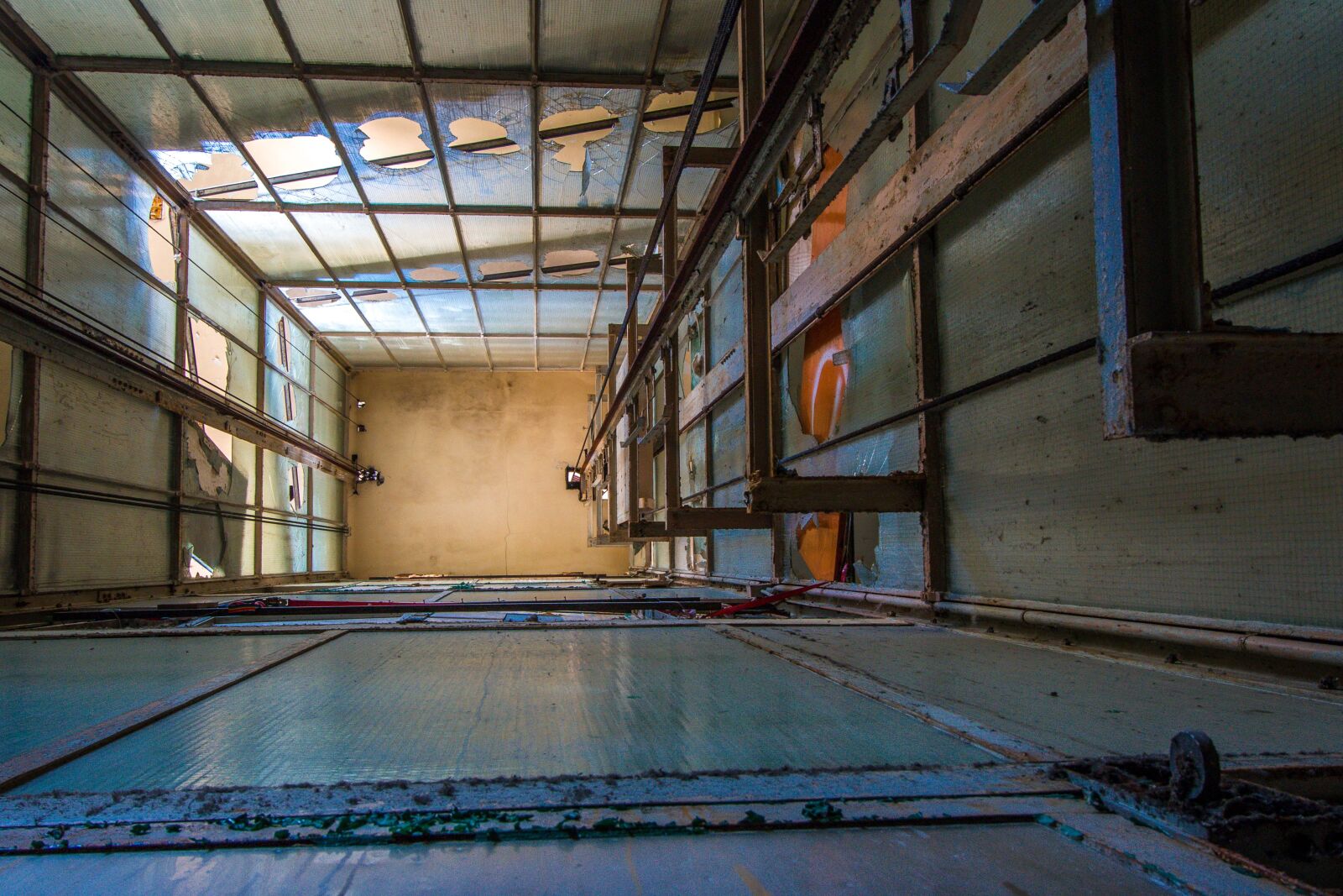 Canon EOS 70D sample photo. Elevator shaft, elevator, architecture photography