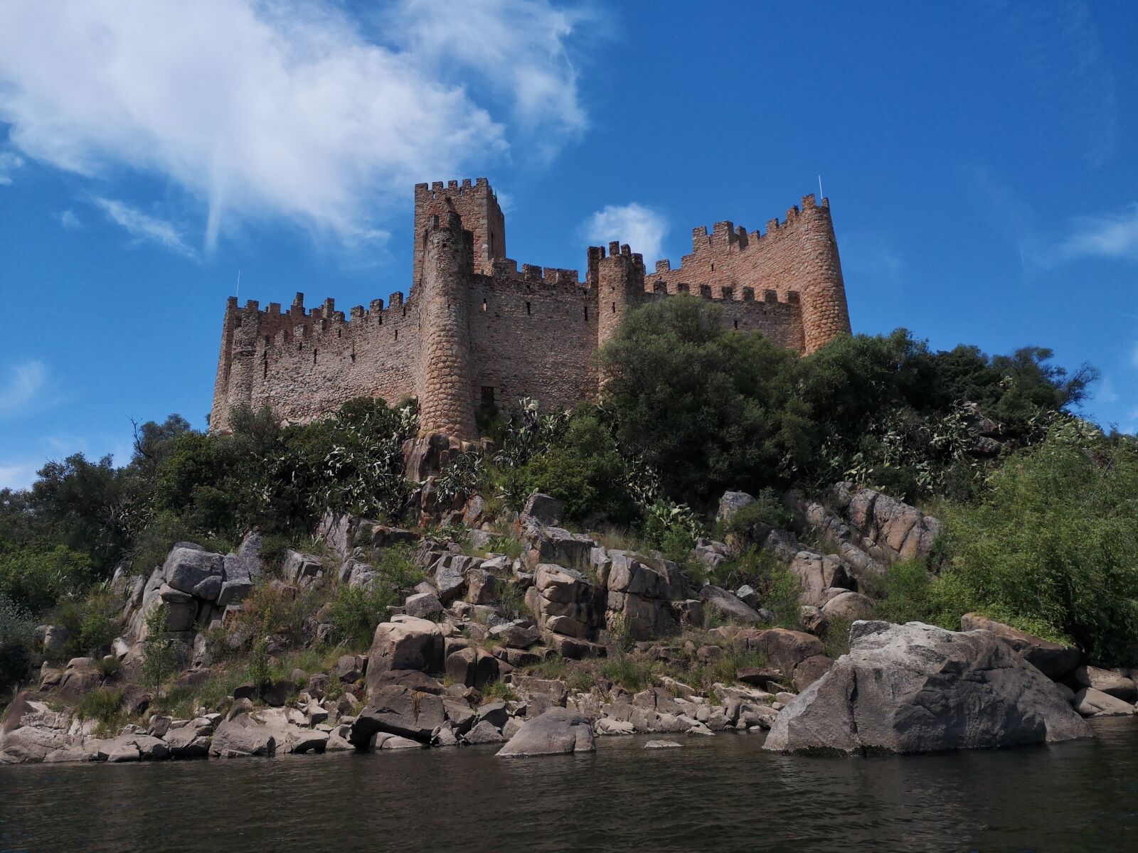 HUAWEI P20 sample photo. Castelo de almourol, portugal photography