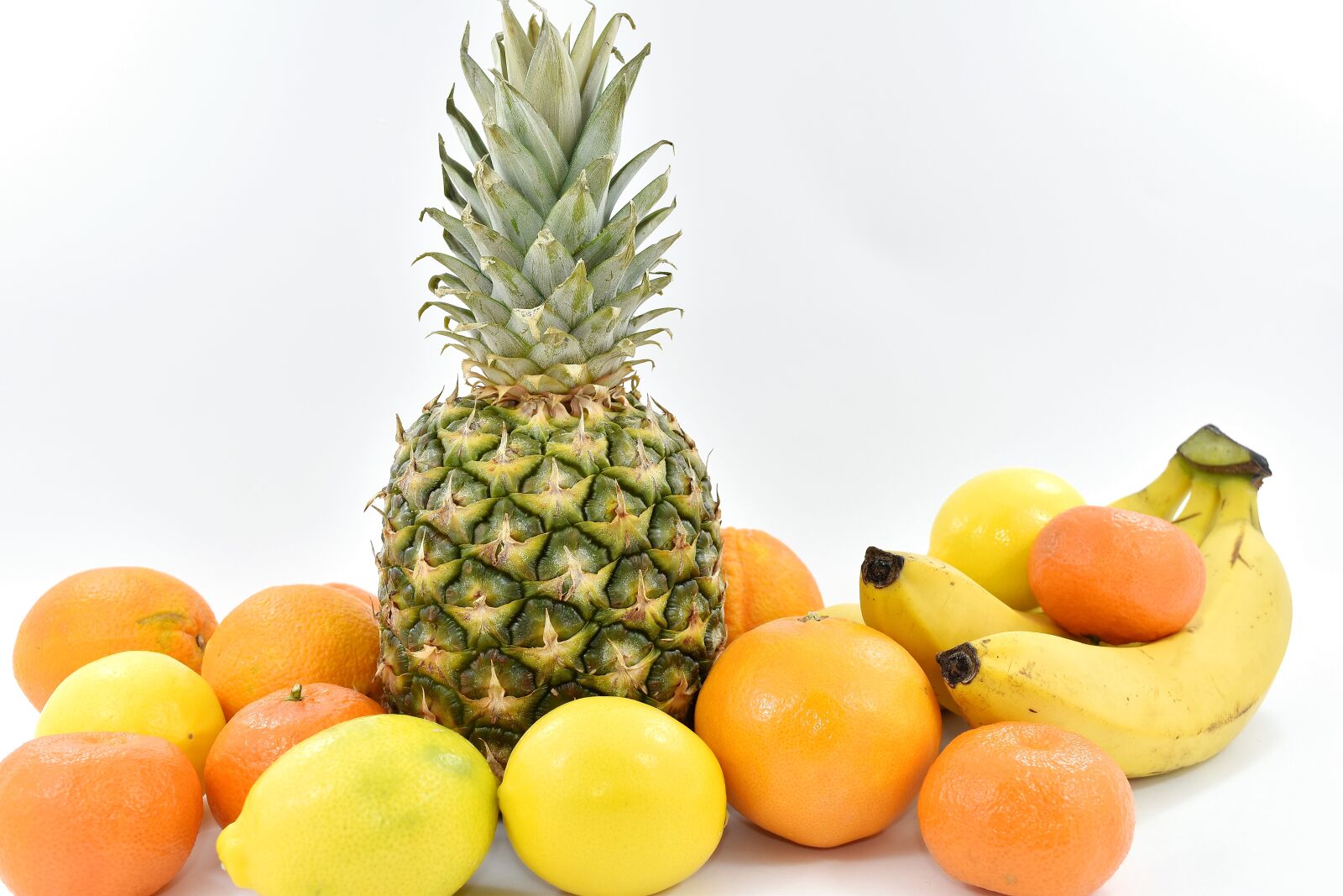 Nikon D5500 sample photo. Banana, citrus, oranges, pineapple photography