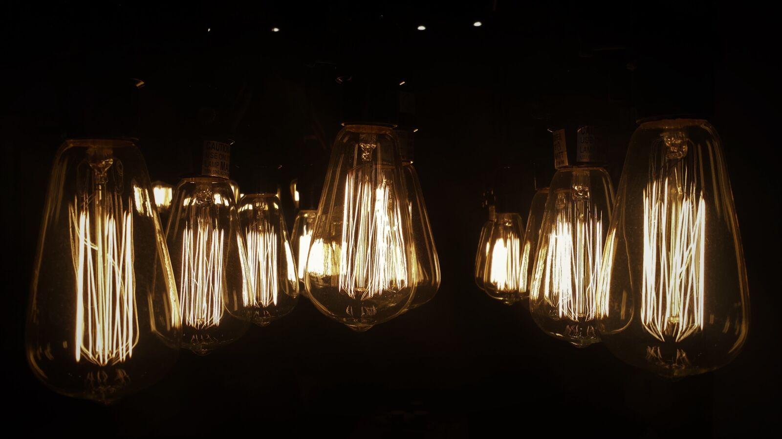 Samsung Galaxy S4 sample photo. Vintage, bulb, bulb in photography