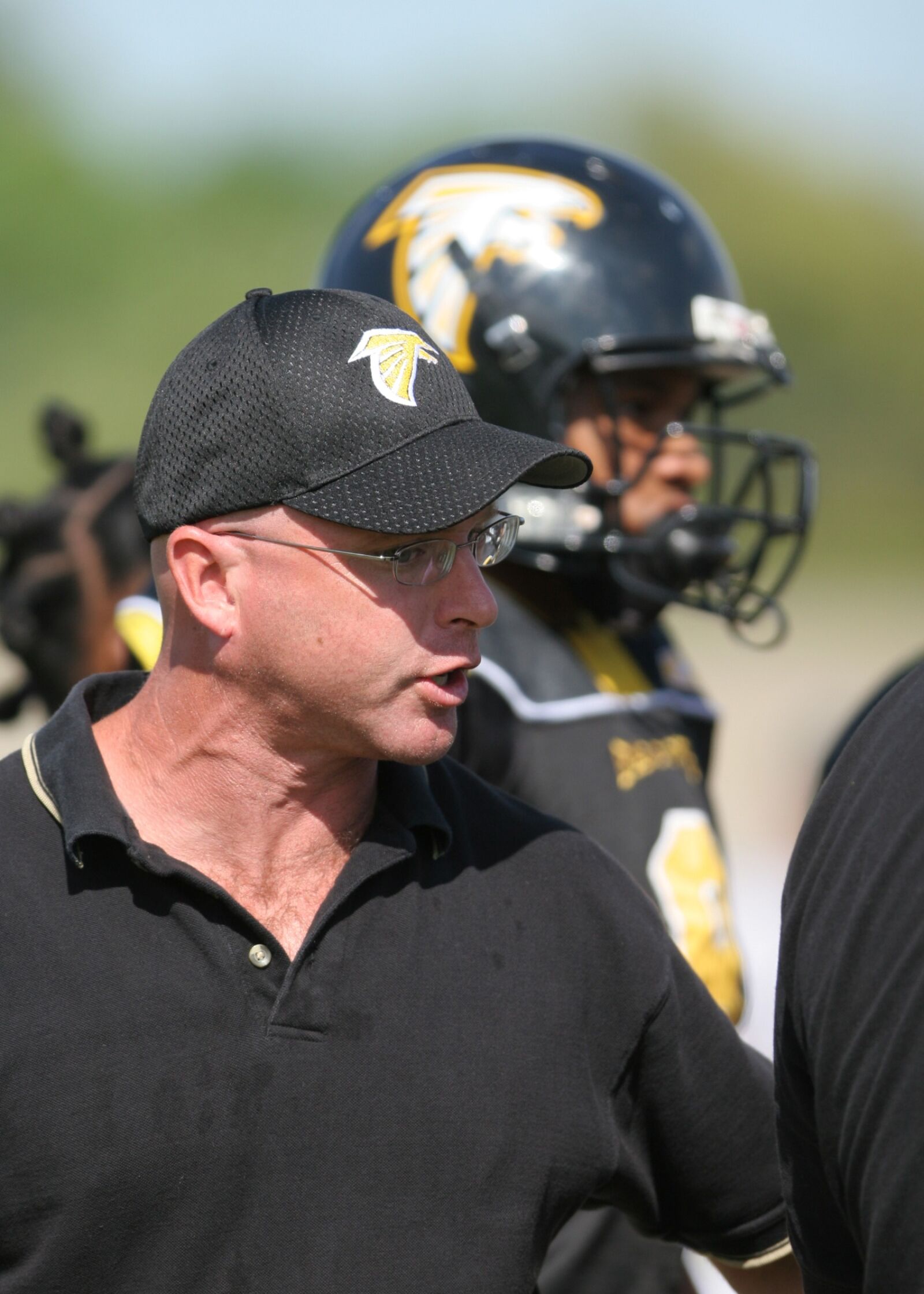 Canon EOS 20D sample photo. Coach, football coach, american photography