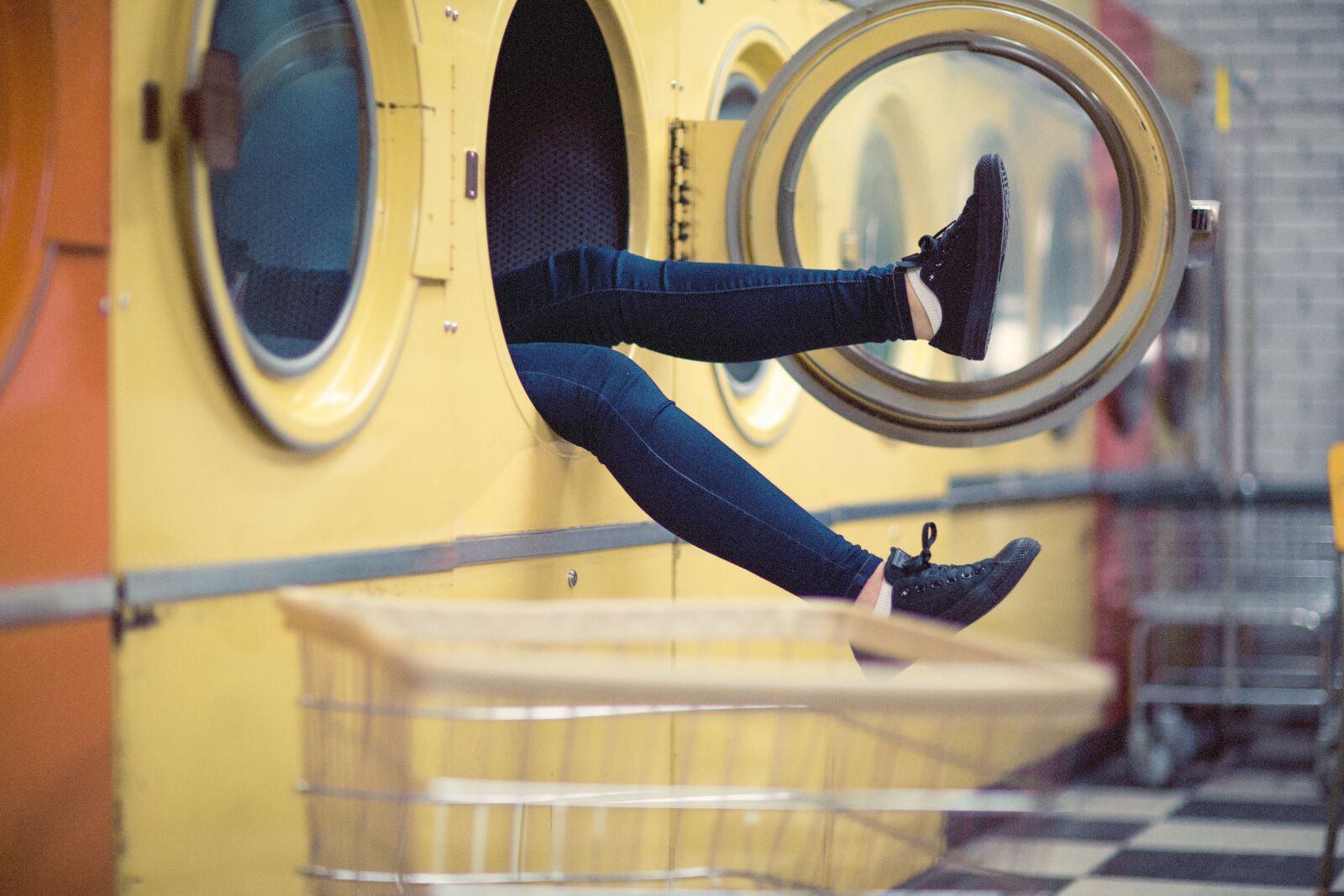 Canon EF 85mm F1.2L II USM sample photo. Feet, footwear, funny photography