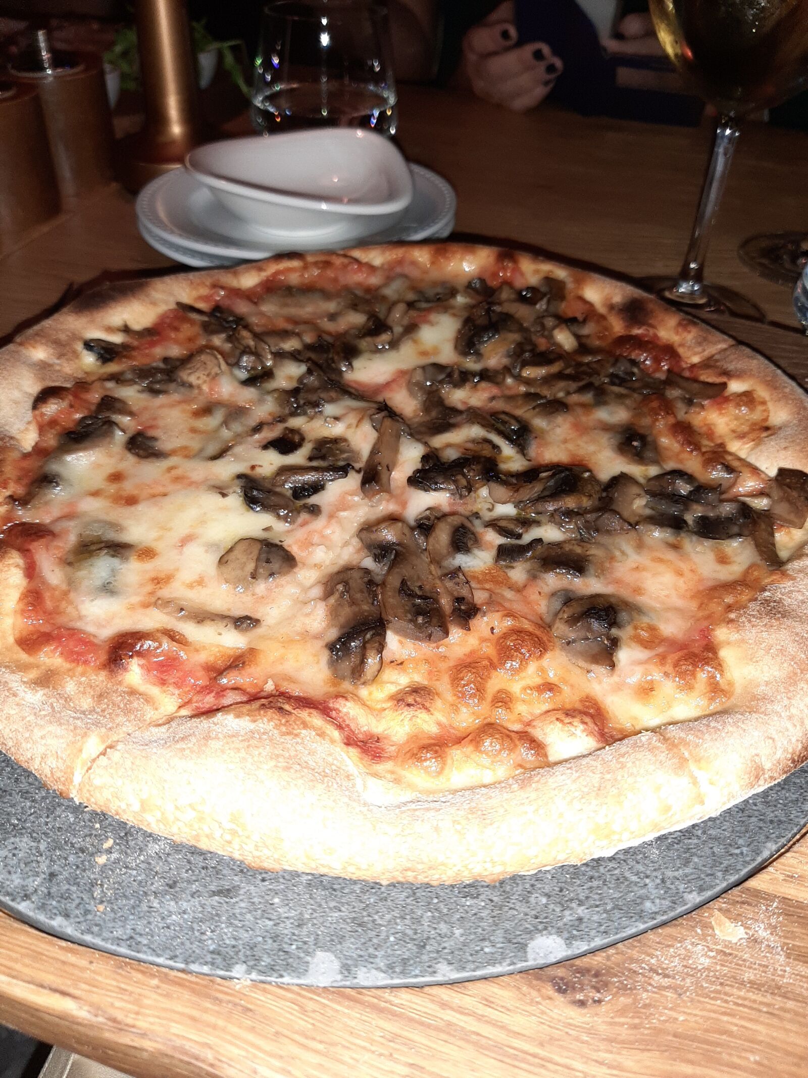 Samsung Galaxy A50 sample photo. Pizza, italian, food photography