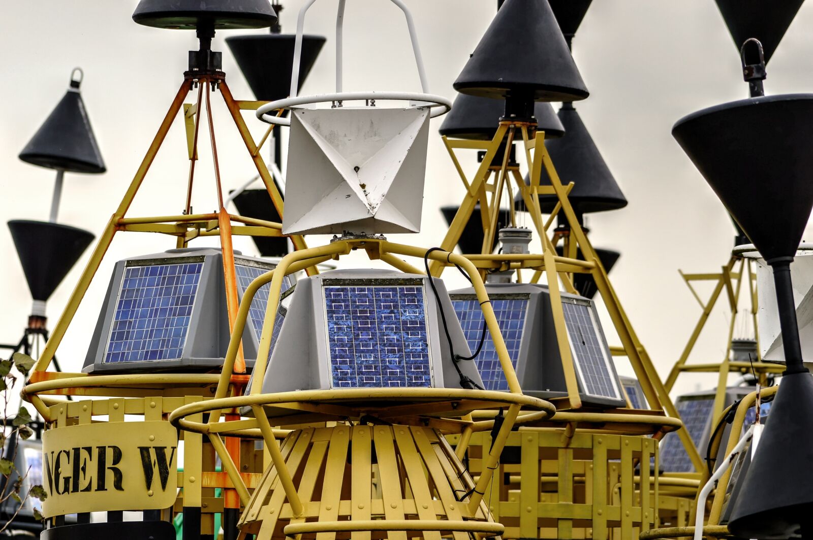 Nikon D3200 sample photo. Buoy, radar reflector, solar photography