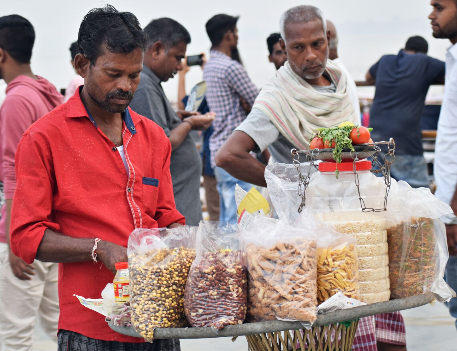 Nikon D3300 sample photo. Vendor, selling, ganga photography