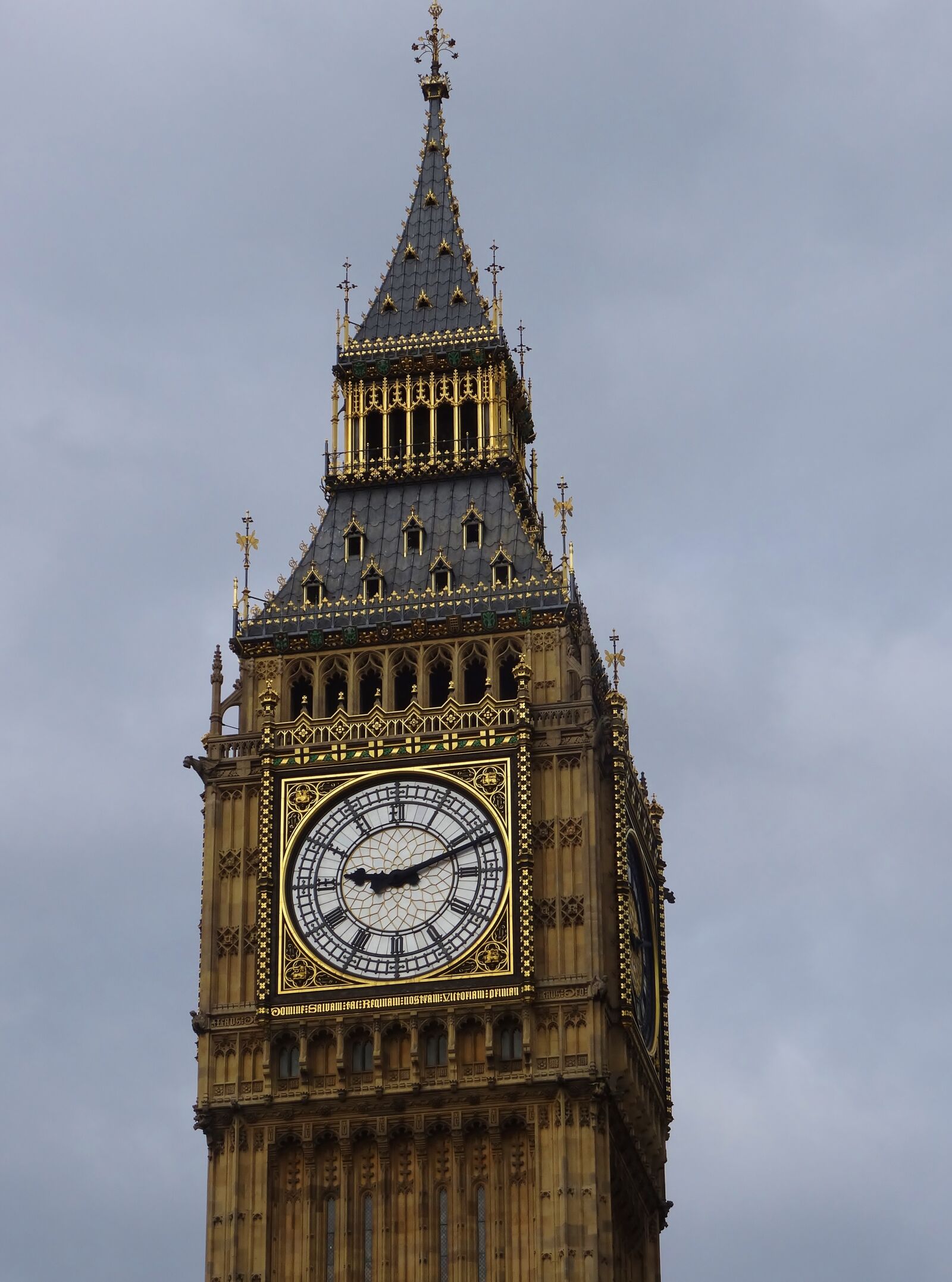 Sony Cyber-shot DSC-HX50V sample photo. Clock, architecture, tower photography