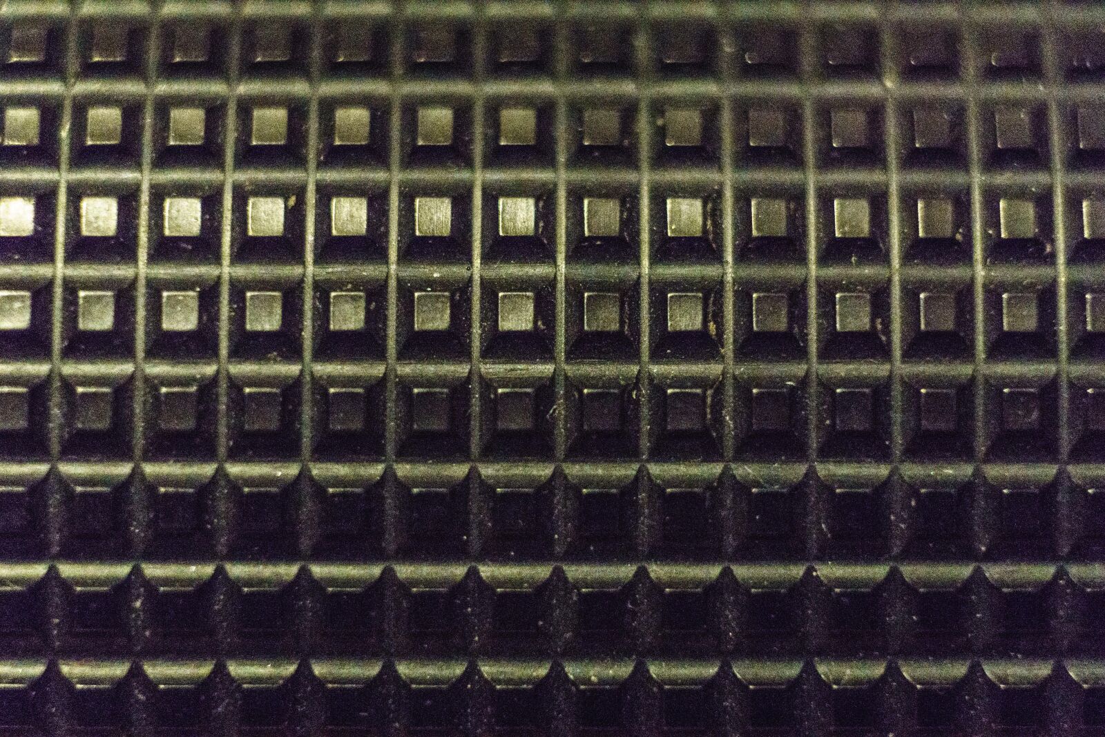 Sony a6000 + E 60mm F2.8 sample photo. Macro, metal, minimalism, night photography