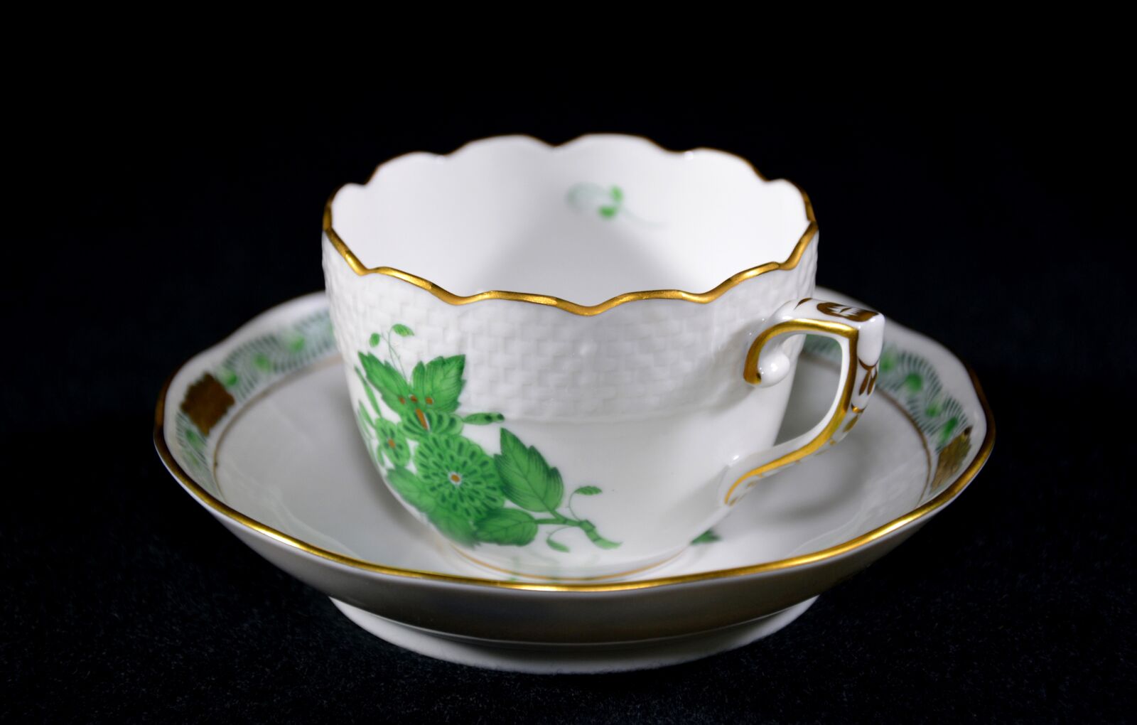 Nikon D5200 sample photo. Porcelain, cup, saucer photography
