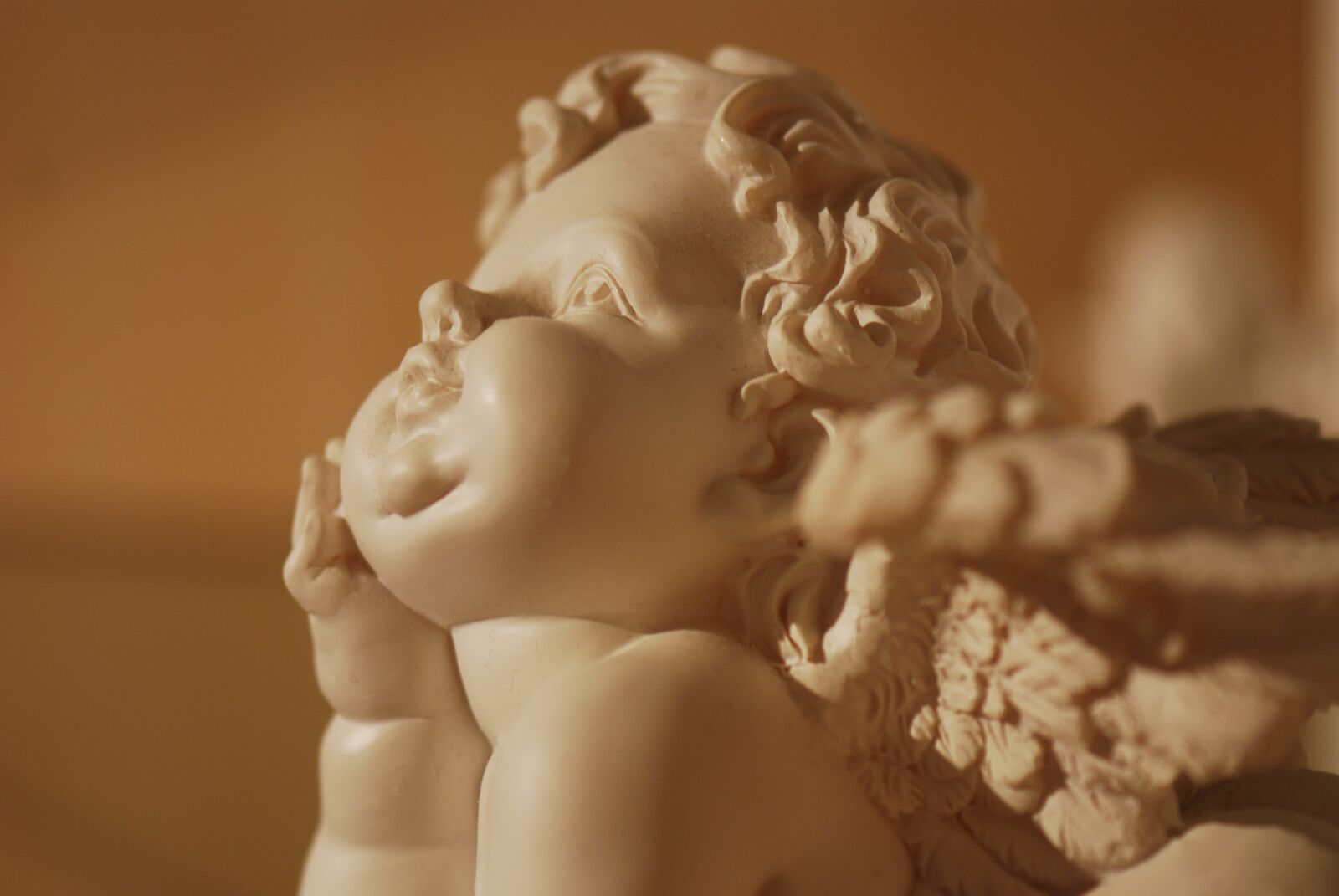 Nikon D80 sample photo. Angel head, porcelain, mood photography