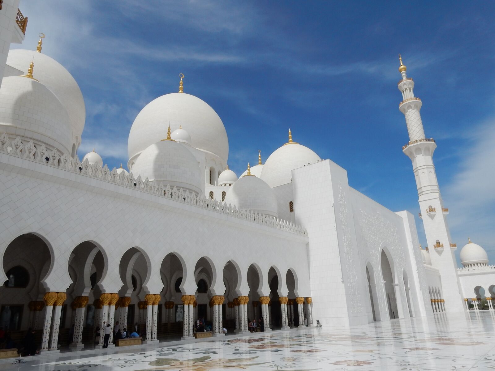 Nikon Coolpix S9900 sample photo. Abu dhabi, mosque, emirates photography