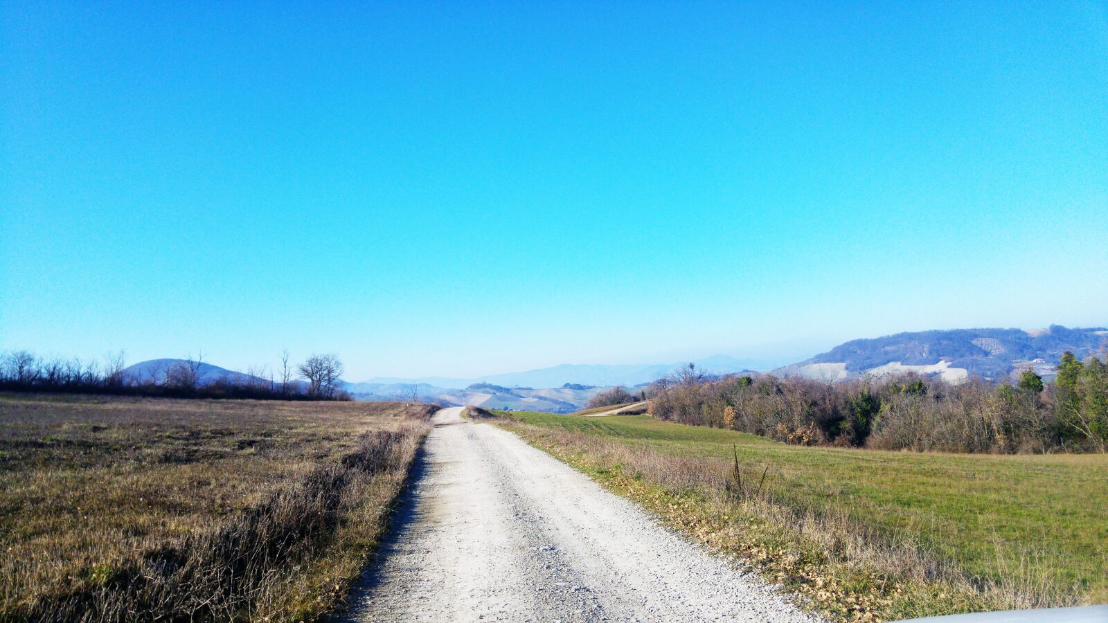 LG G4 sample photo. Road, trail, hill photography