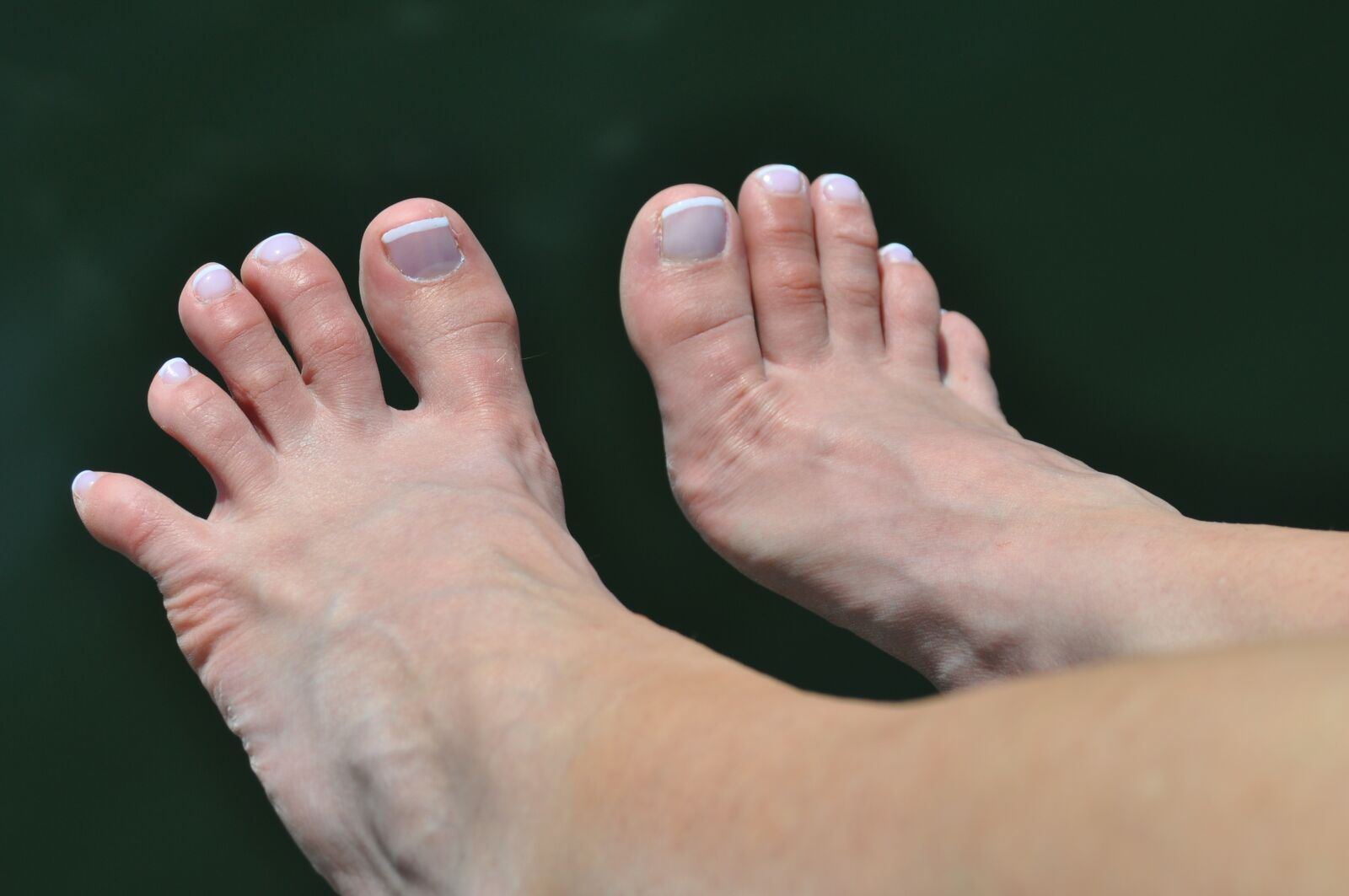 Nikon D90 sample photo. The rate of, feet photography