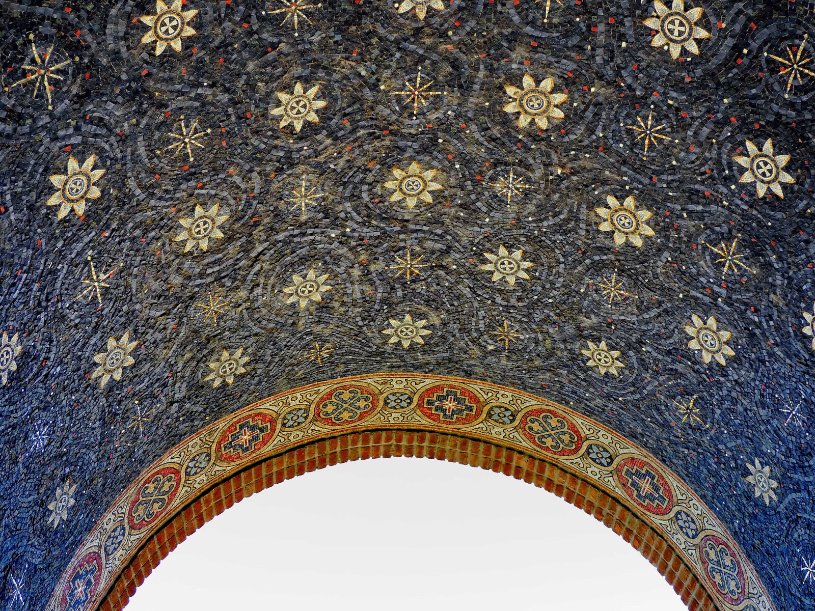 Nikon Coolpix P520 sample photo. Arabesque, arch, mosaic, decoration photography