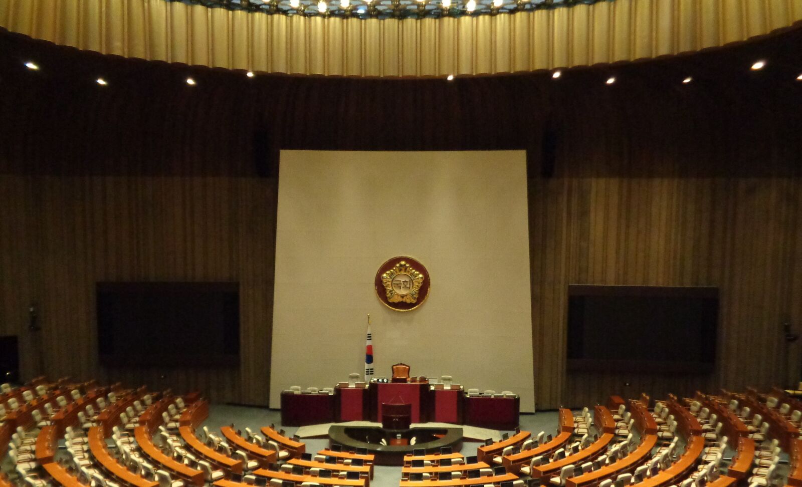 Sony Cyber-shot DSC-W830 sample photo. The national assembly, yeouido photography
