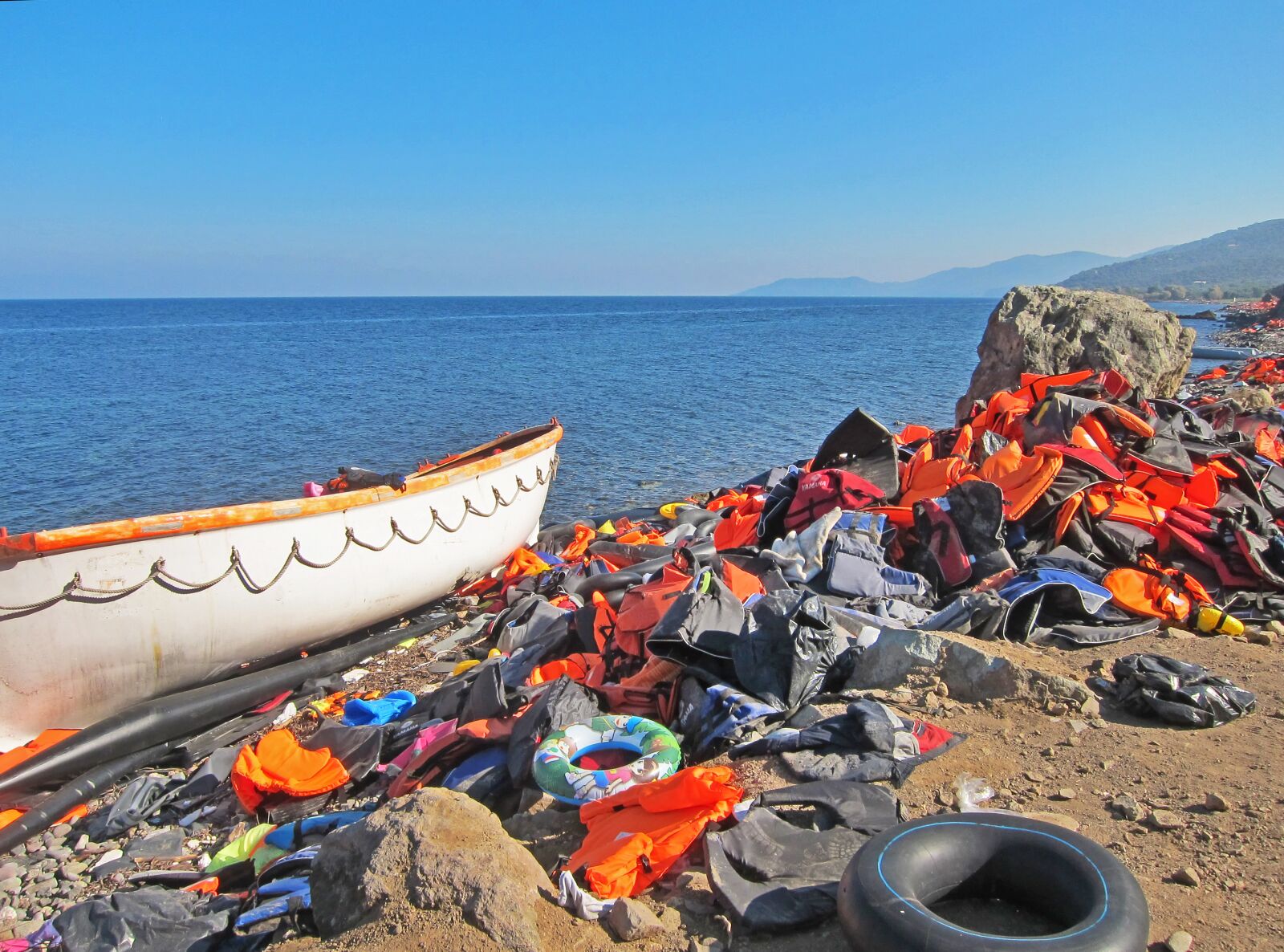 Canon PowerShot S95 sample photo. Refugees, greece, lesvos photography